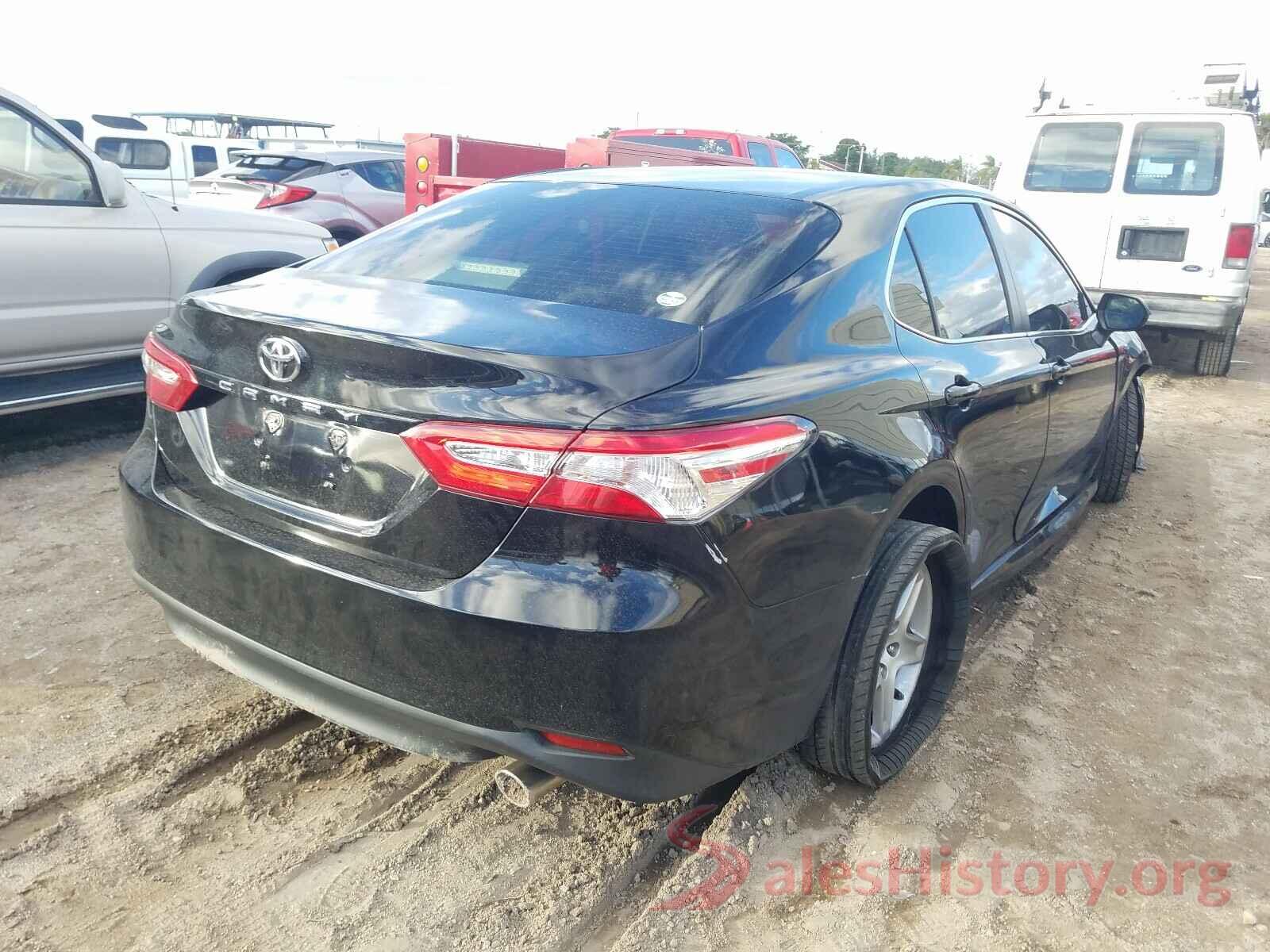 JTNB11HK7J3044722 2018 TOYOTA CAMRY