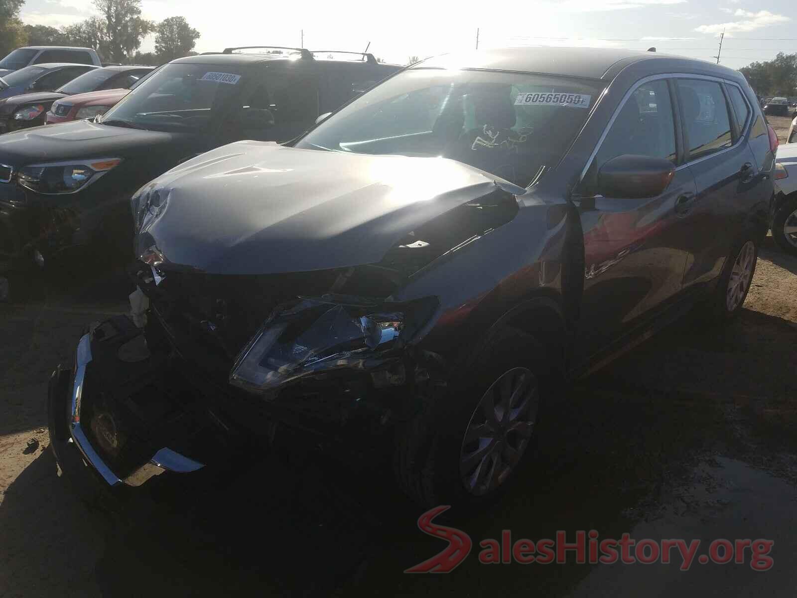 KNMAT2MT8HP575302 2017 NISSAN ROGUE