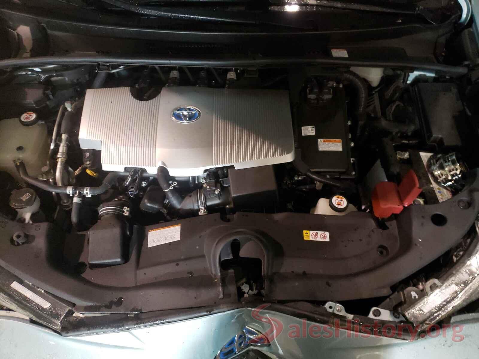 JTDKARFU4J3067057 2018 TOYOTA PRIUS