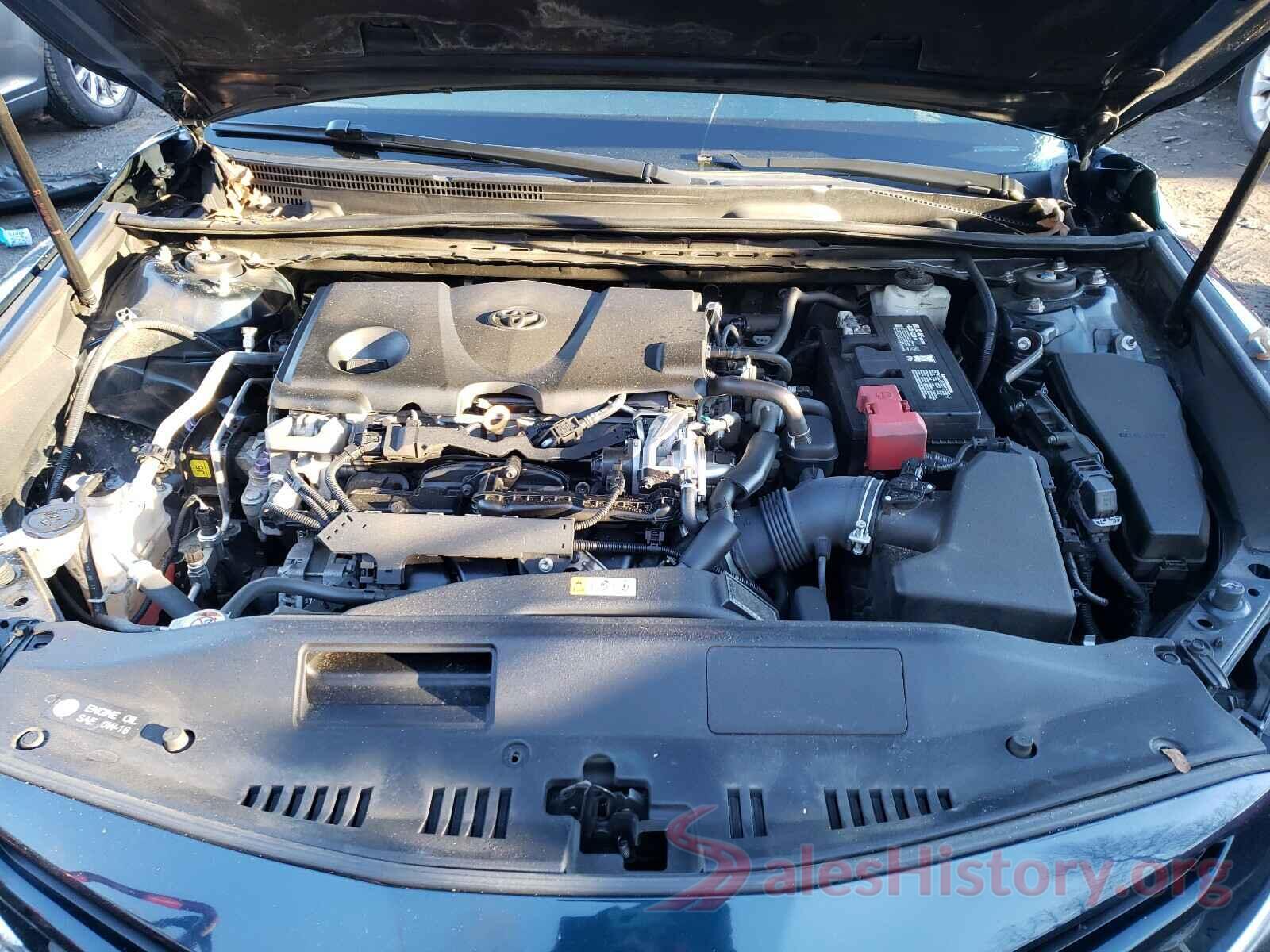 4T1B11HK4JU572986 2018 TOYOTA CAMRY