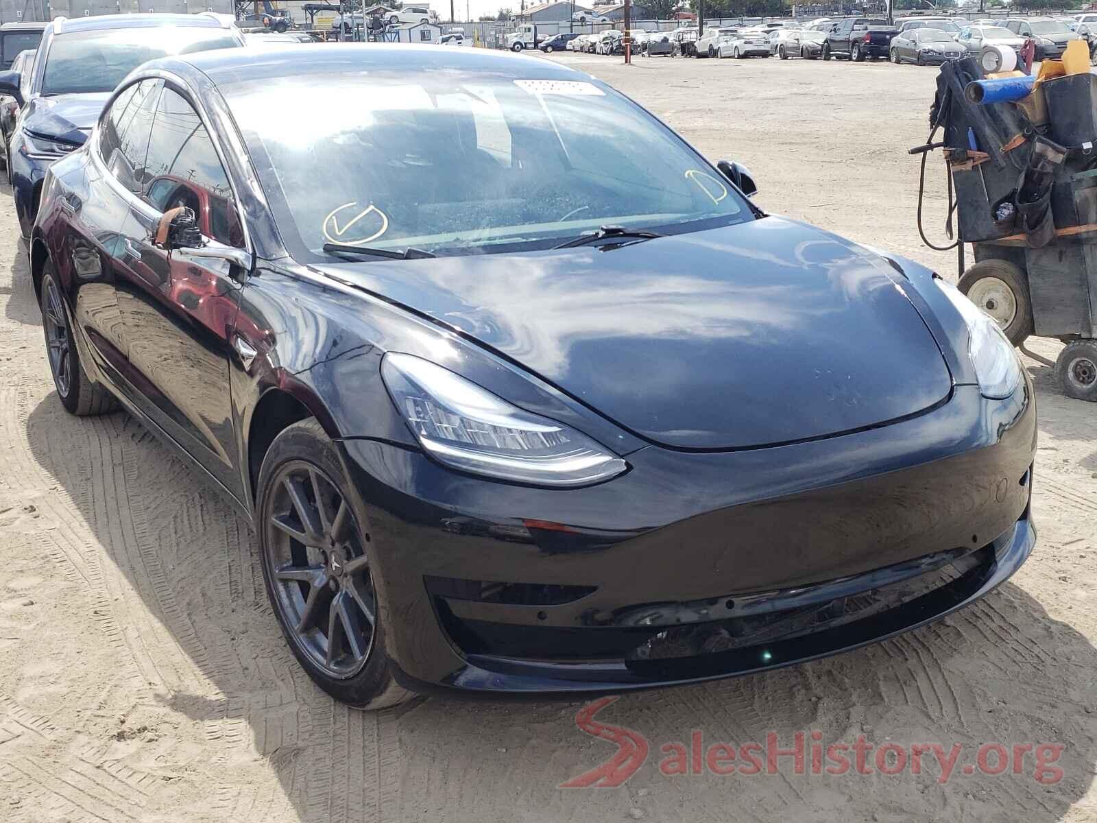 5YJ3E1EA5JF037716 2018 TESLA MODEL 3