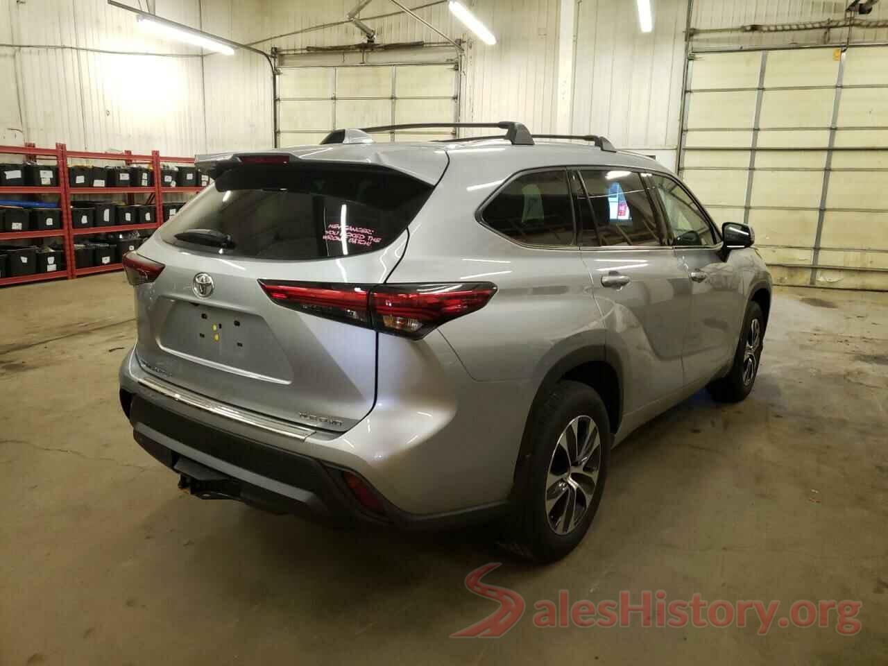 5TDGZRBHXLS512443 2020 TOYOTA HIGHLANDER