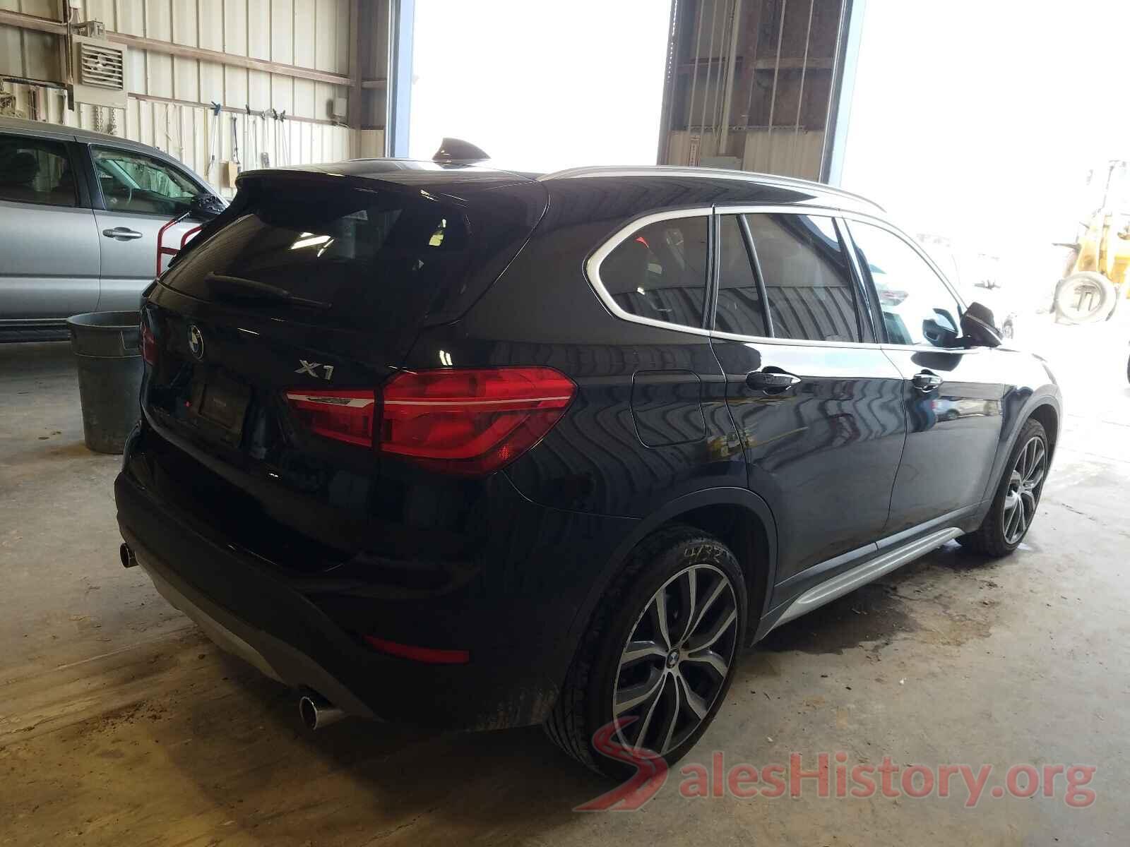 WBXHU7C3XJ5H43281 2018 BMW X1