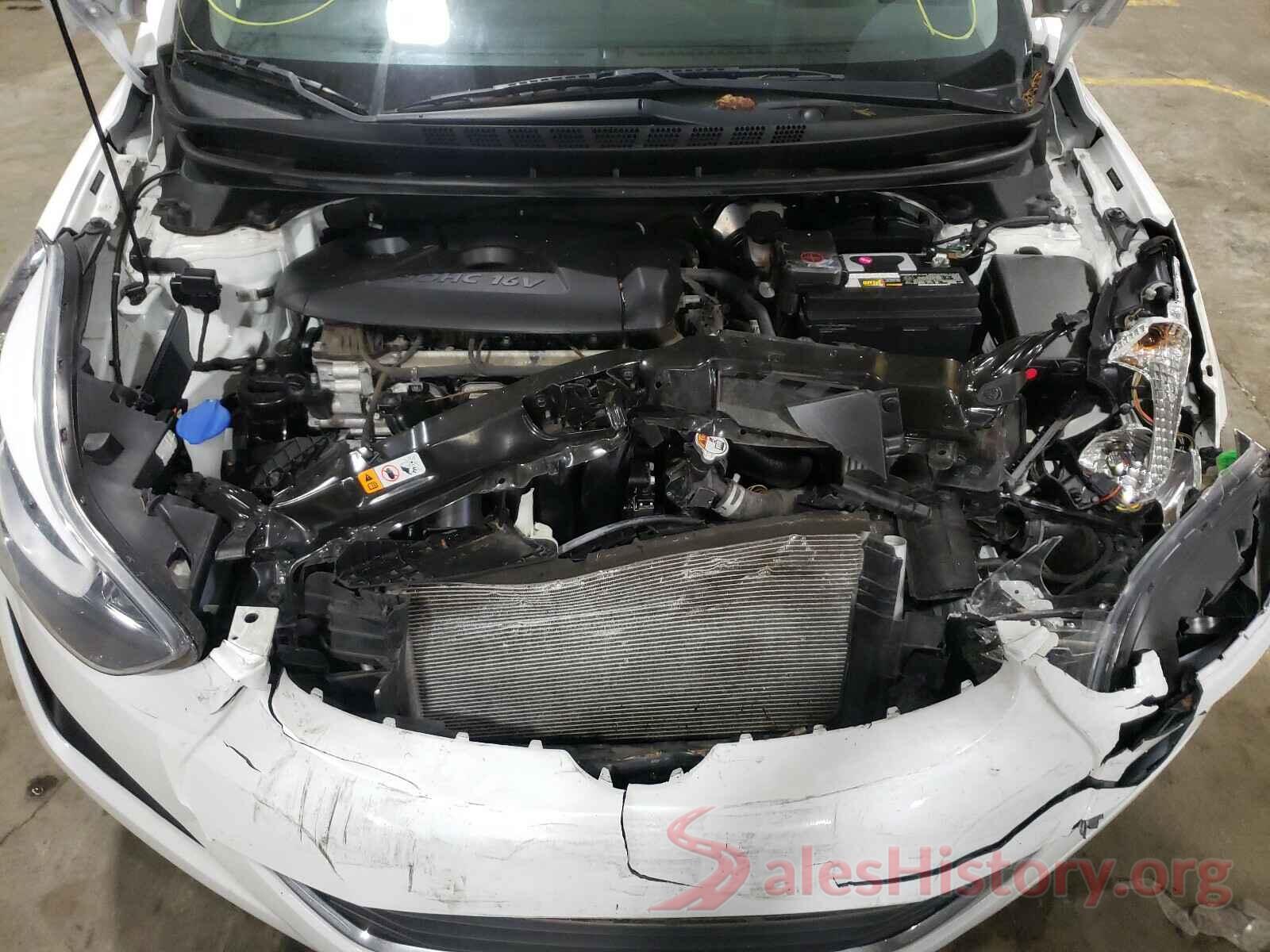 5NPDH4AE1GH773813 2016 HYUNDAI ELANTRA