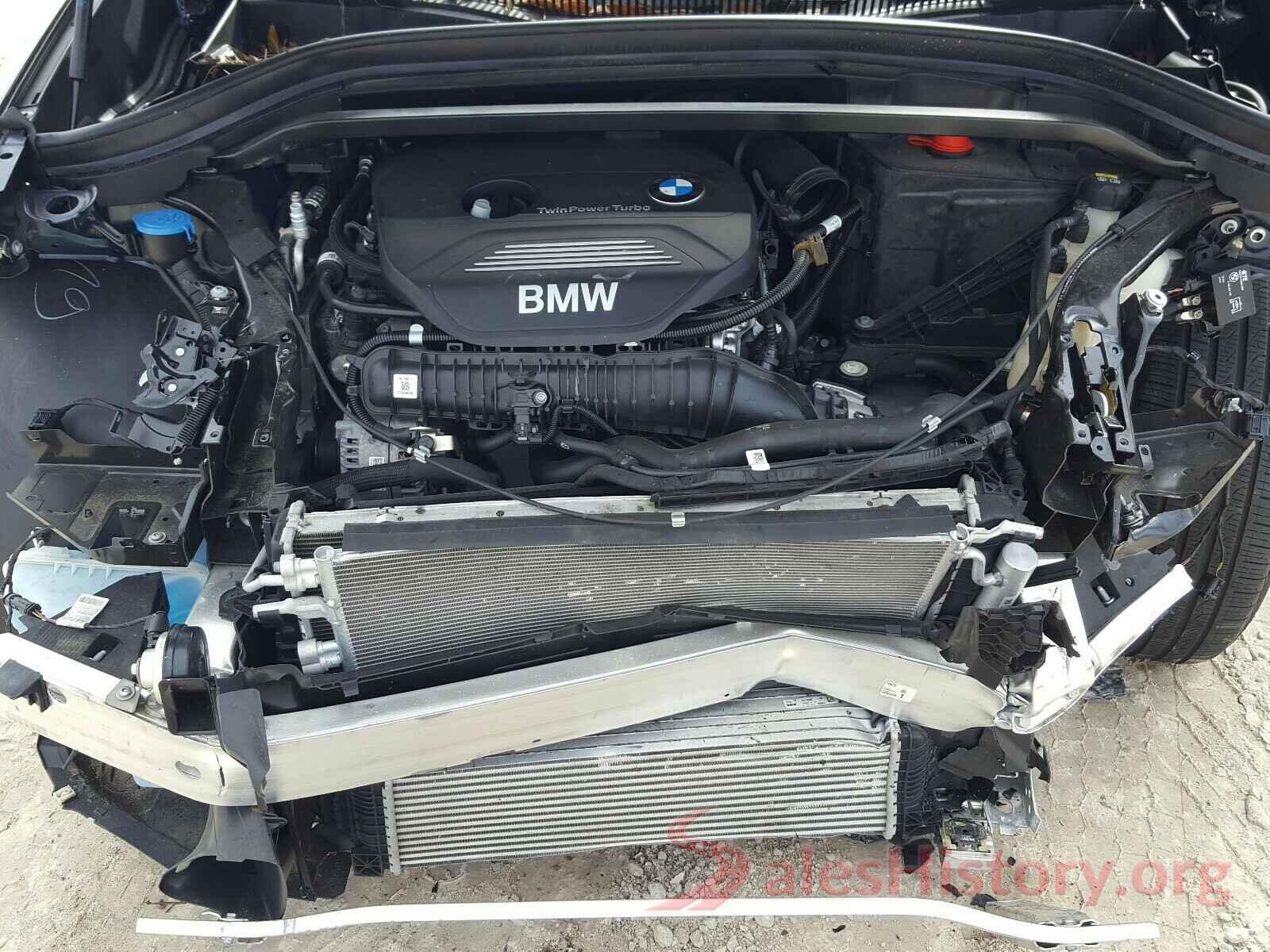 WBXHU7C35J5H45147 2018 BMW X1