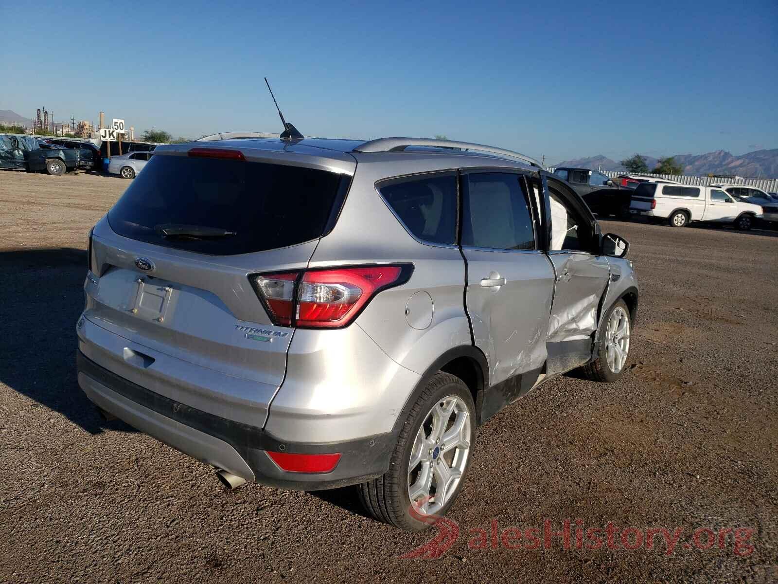 1FMCU0J95JUC09481 2018 FORD ESCAPE