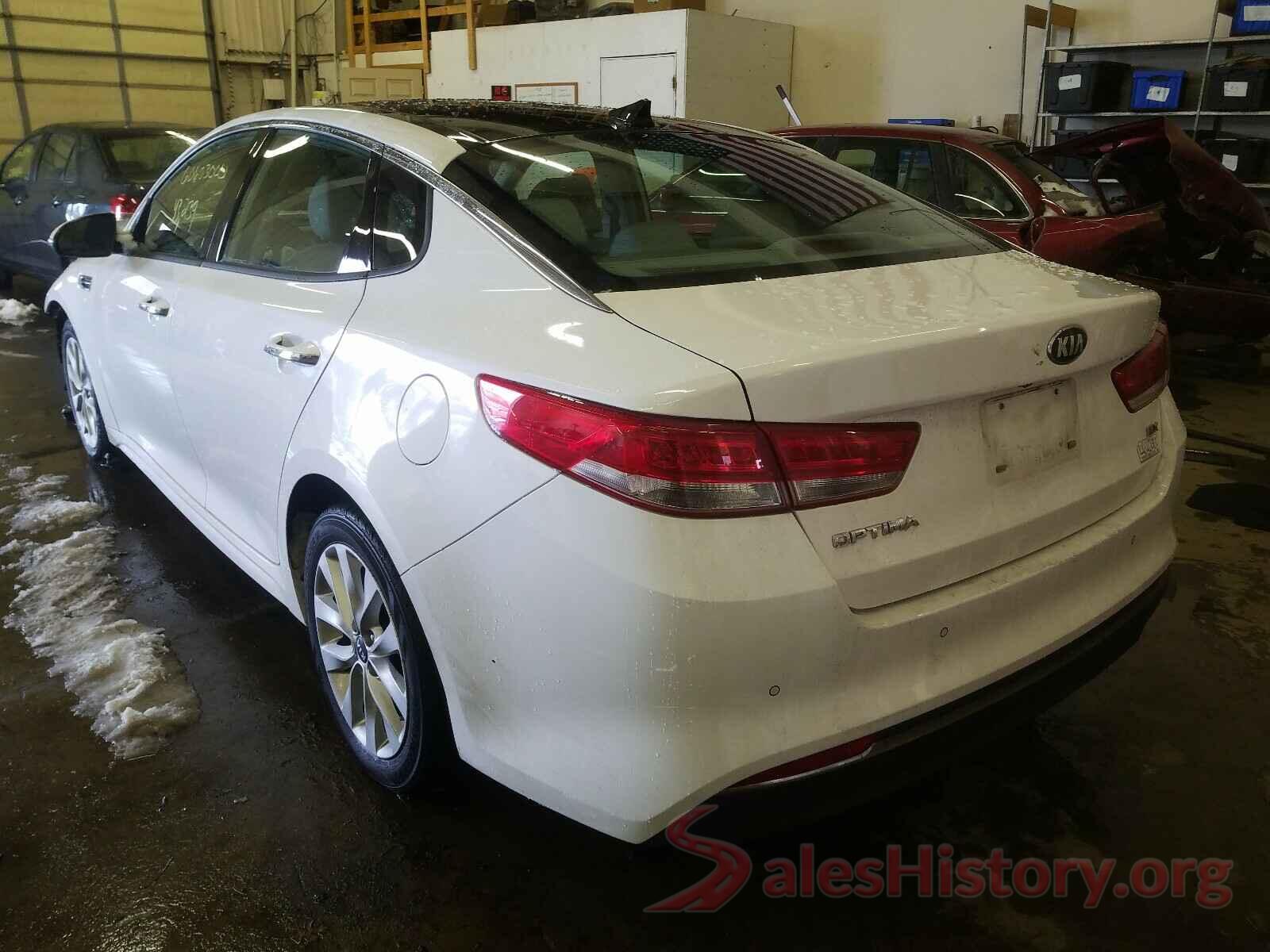 5XXGU4L39JG218275 2018 KIA OPTIMA