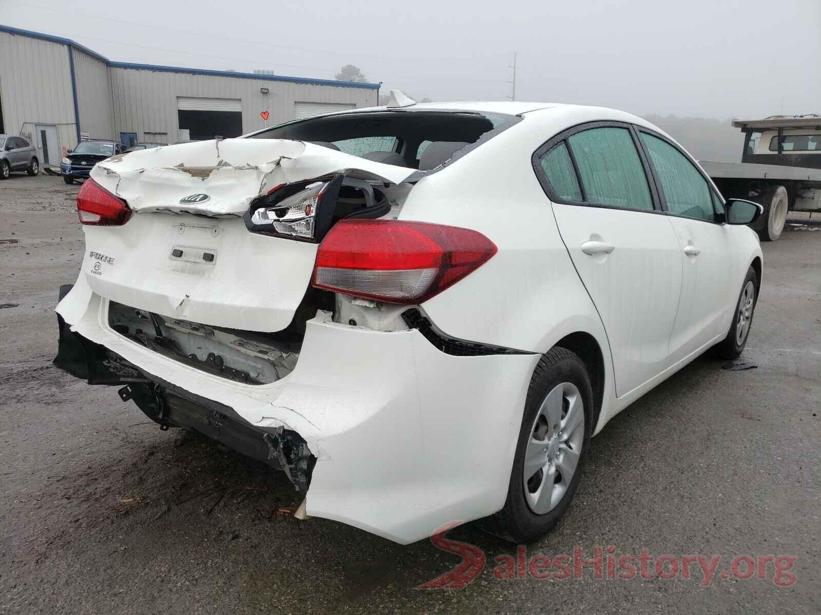 3KPFK4A75JE167681 2018 KIA FORTE