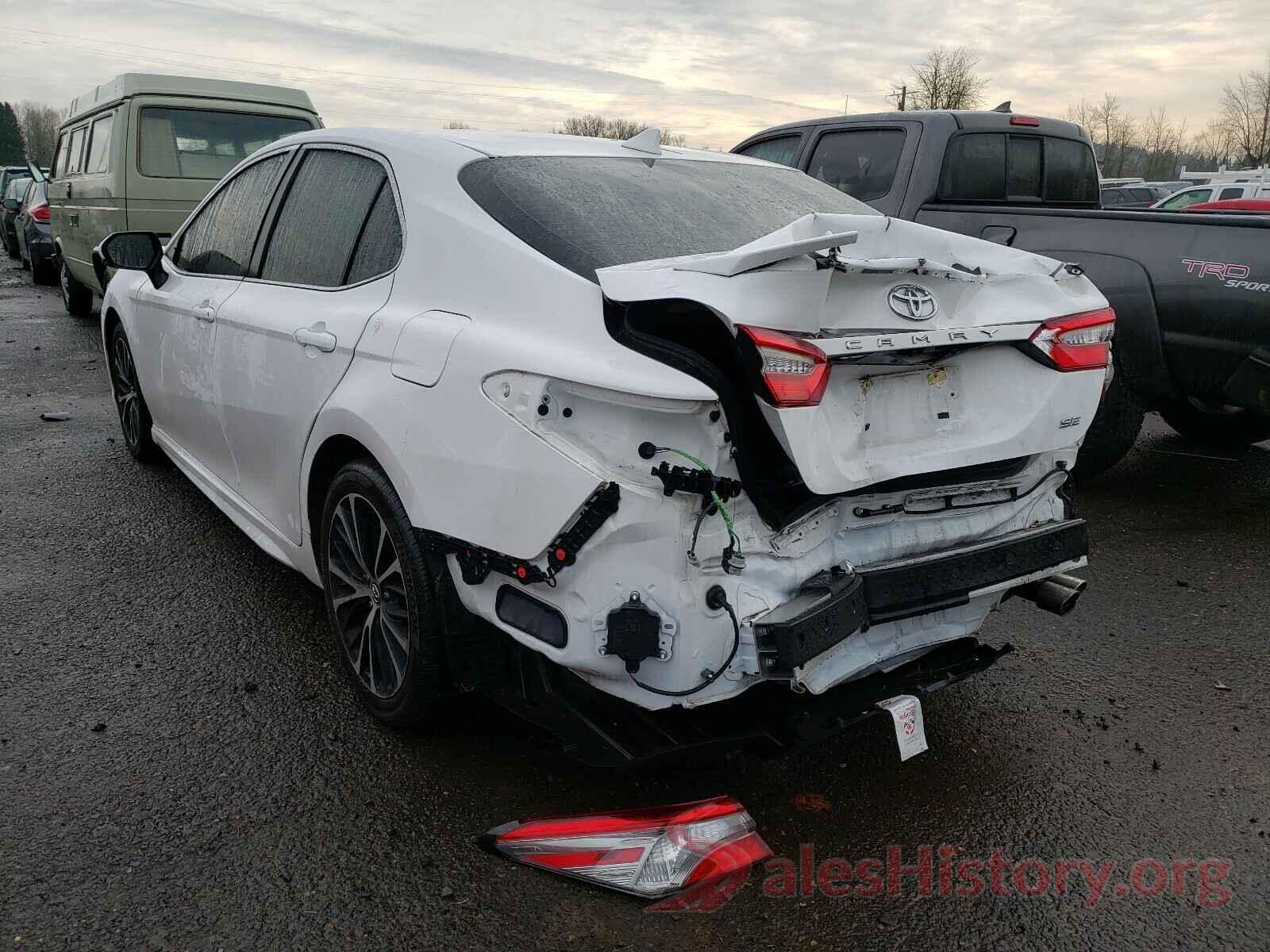 4T1B11HK2KU685207 2019 TOYOTA CAMRY