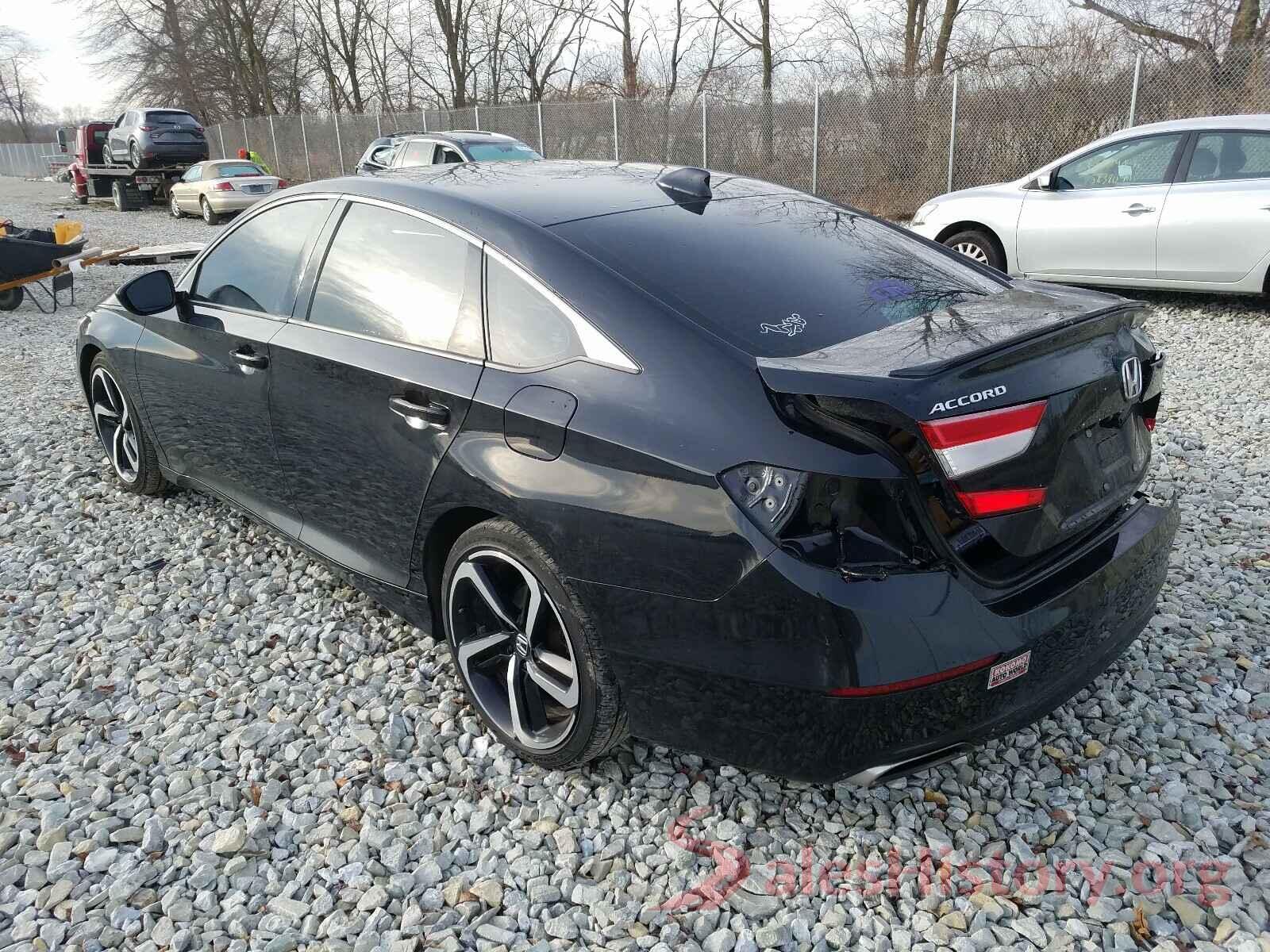 1HGCV1F34JA020528 2018 HONDA ACCORD