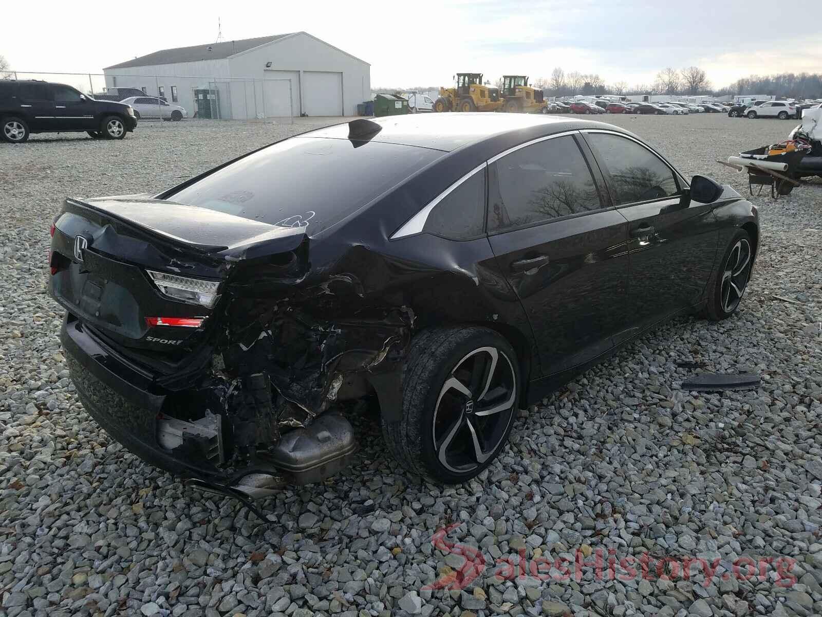 1HGCV1F34JA020528 2018 HONDA ACCORD