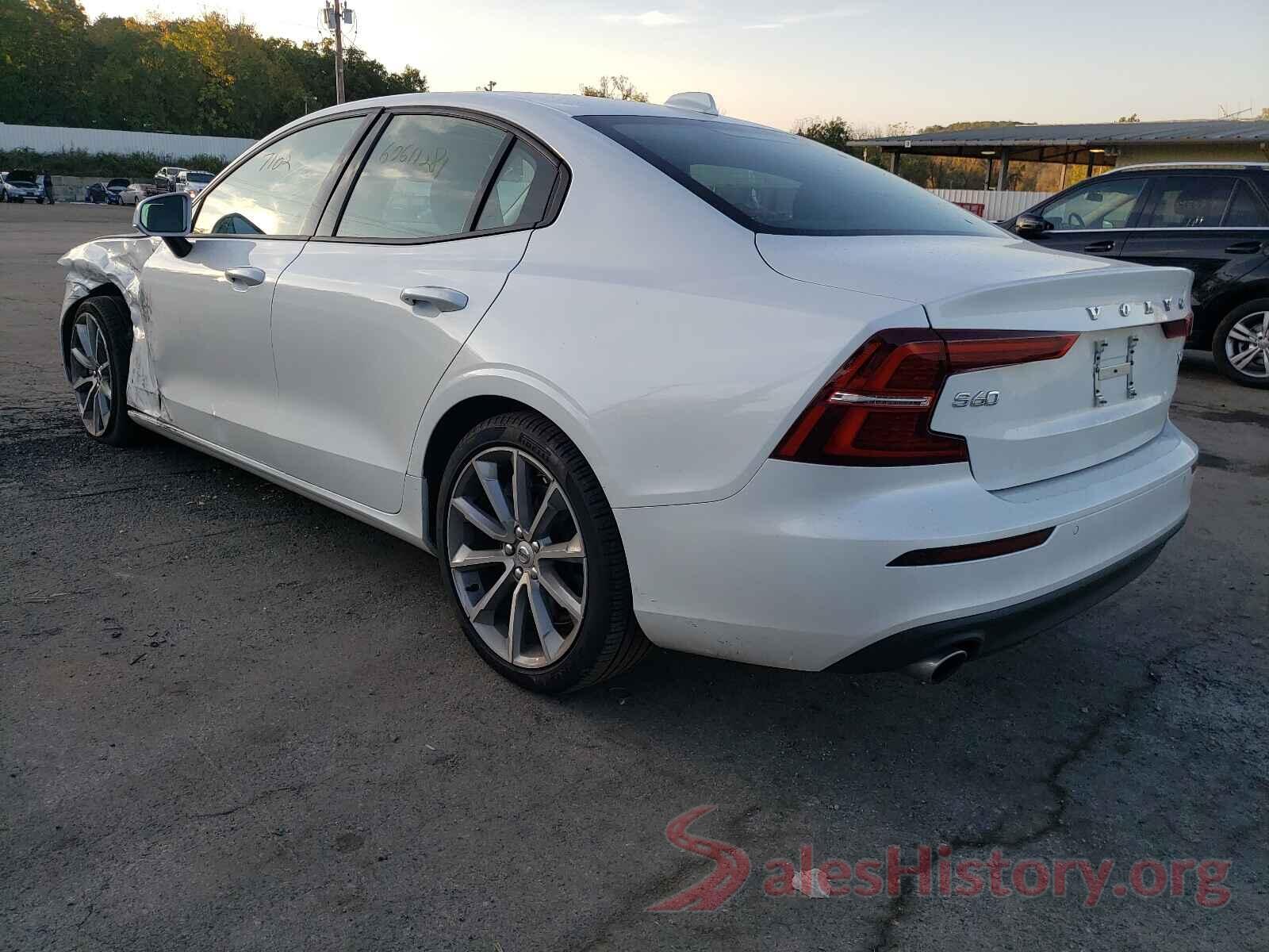 7JRA22TK3LG042506 2020 VOLVO S60