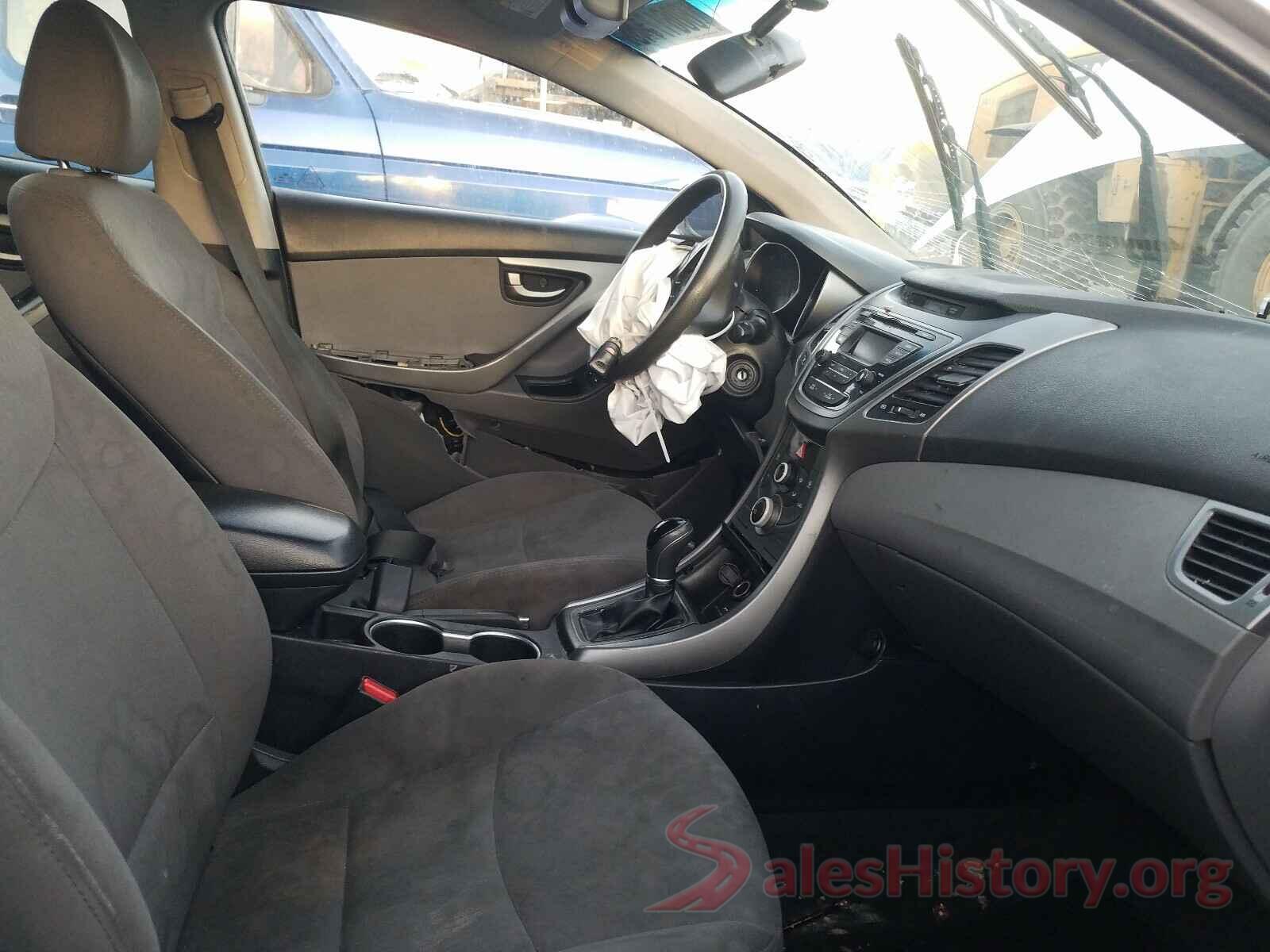 5NPDH4AE3GH717467 2016 HYUNDAI ELANTRA