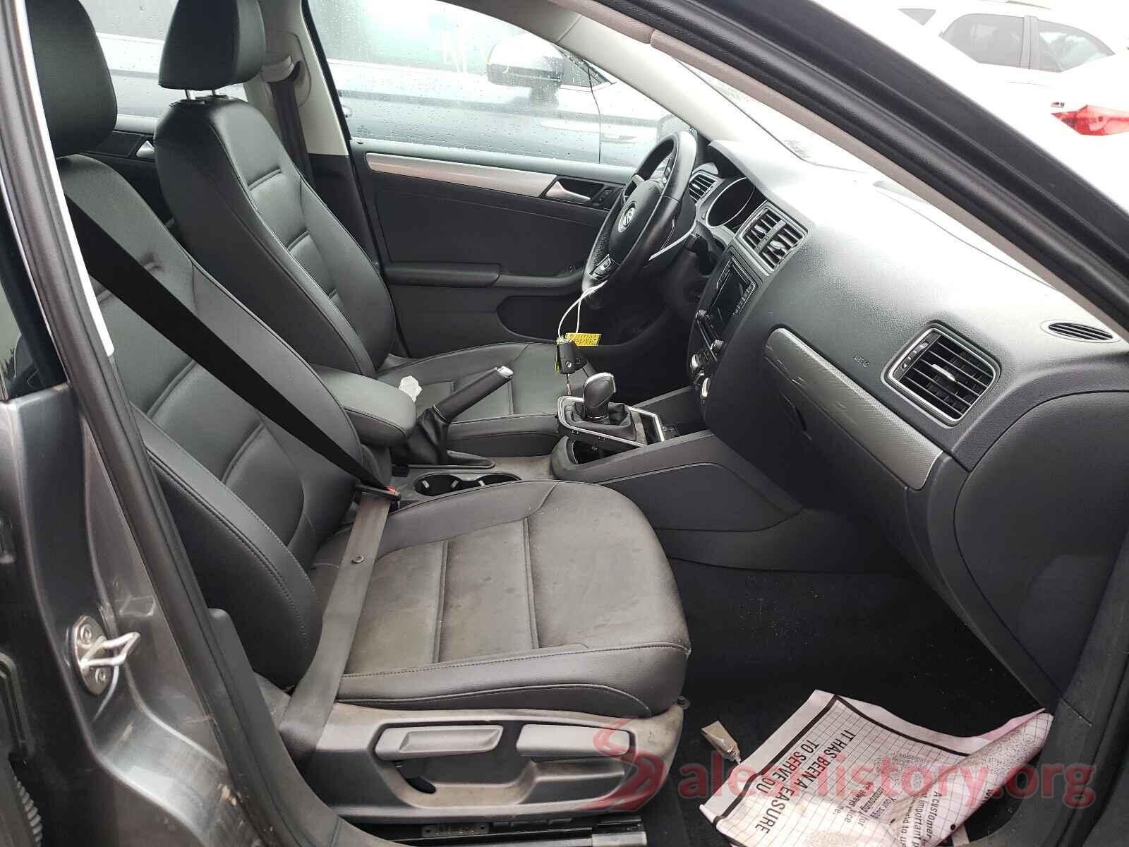 3VWDB7AJ5HM392748 2017 VOLKSWAGEN JETTA