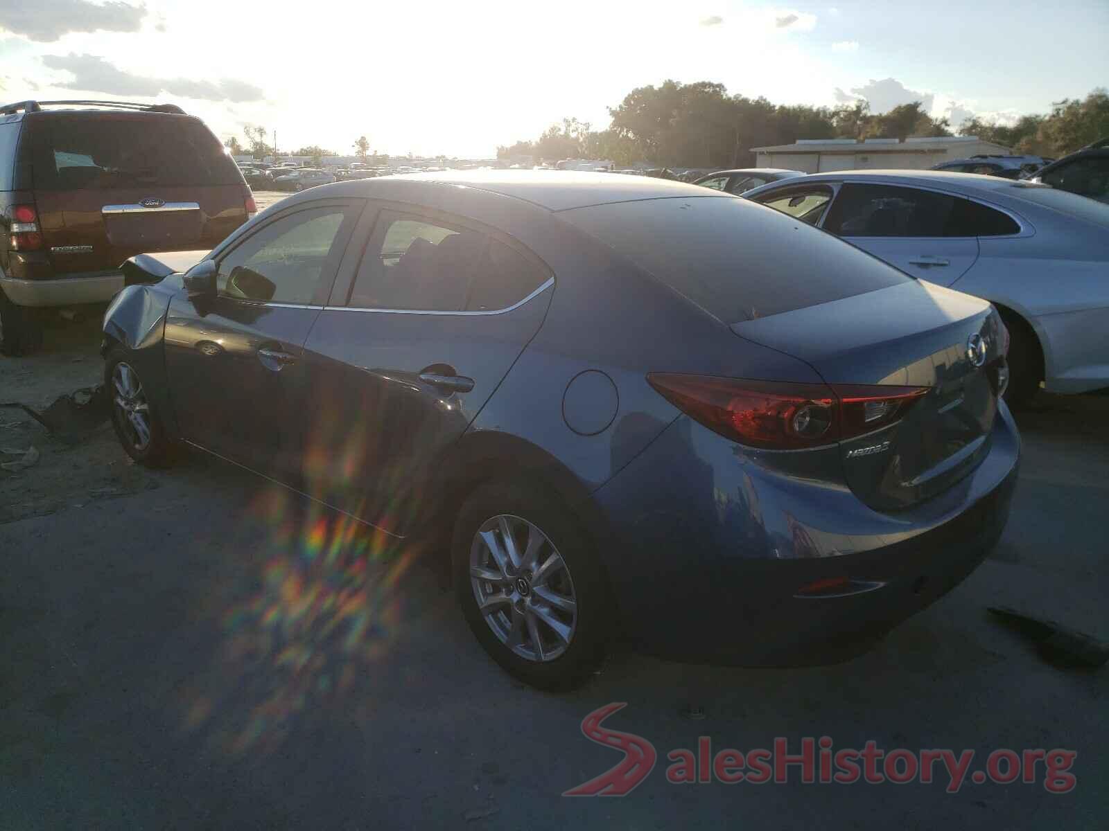 3MZBN1U73HM107721 2017 MAZDA 3