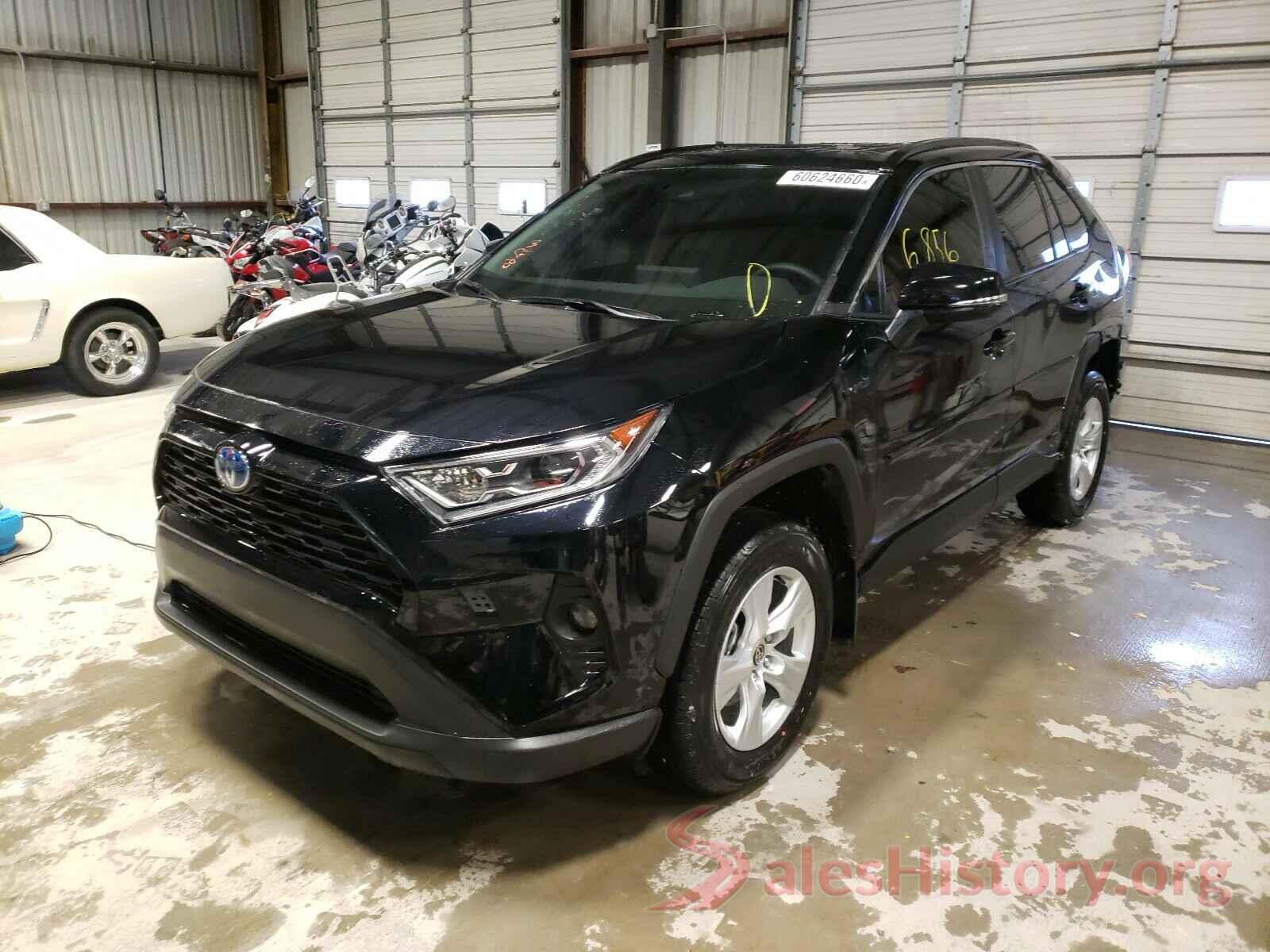 4T3R6RFV3MU013405 2021 TOYOTA RAV4