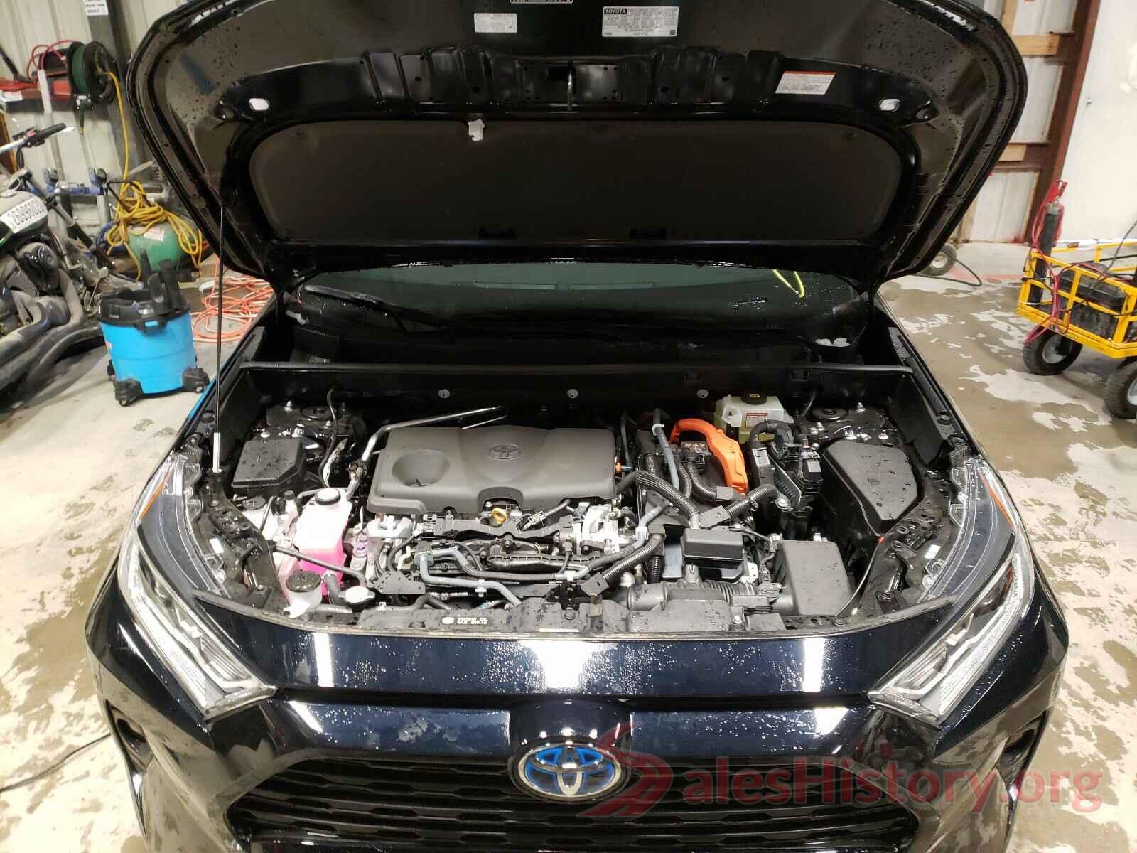 4T3R6RFV3MU013405 2021 TOYOTA RAV4