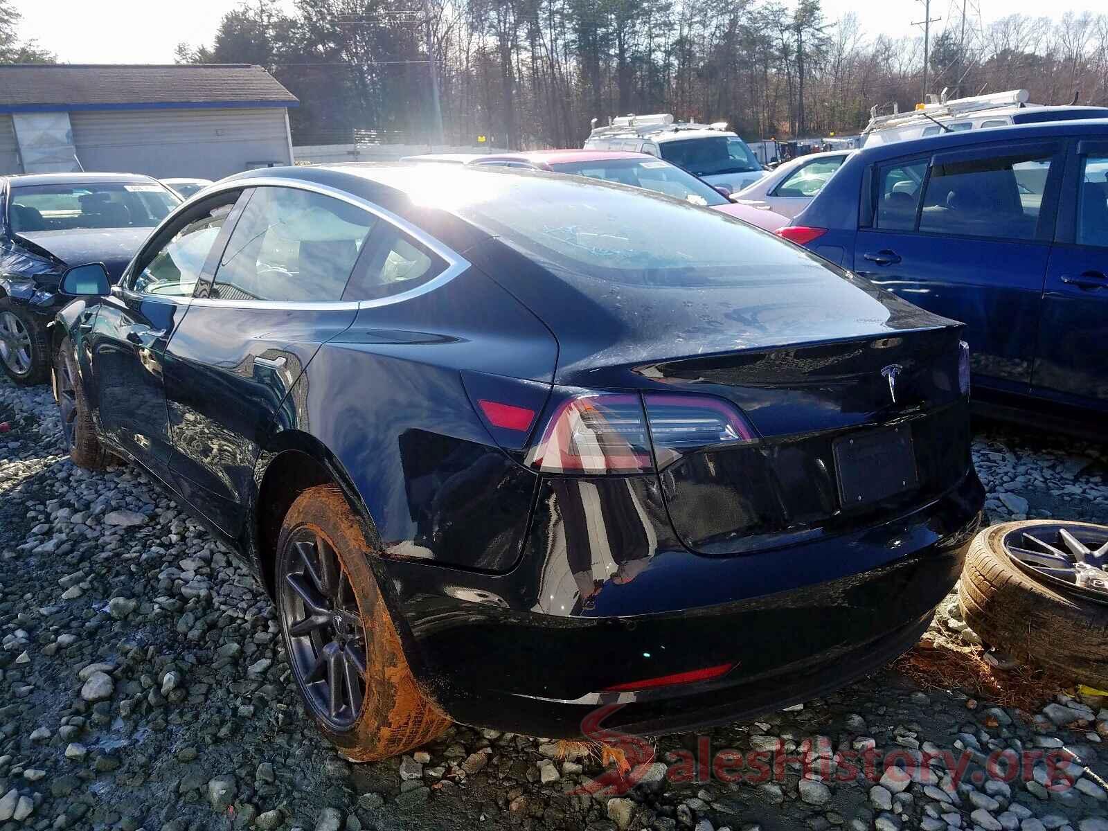 5YJ3E1EAXKF395119 2019 TESLA MODEL 3