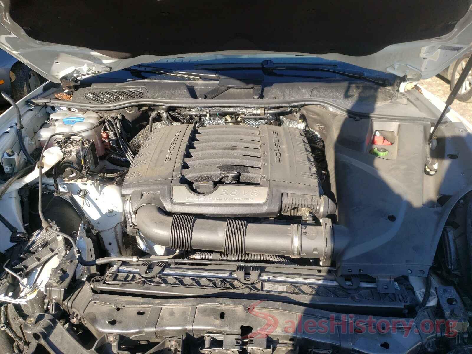 WP1AA2A29JKA05098 2018 PORSCHE CAYENNE