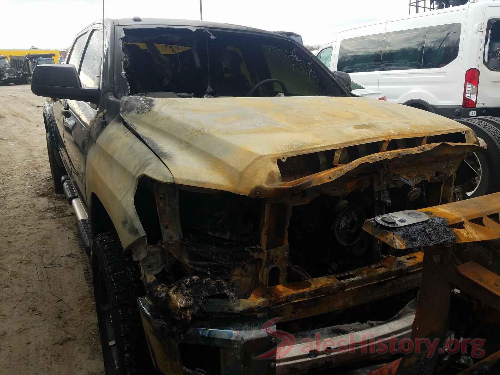 5TFDY5F14JX753384 2018 TOYOTA TUNDRA