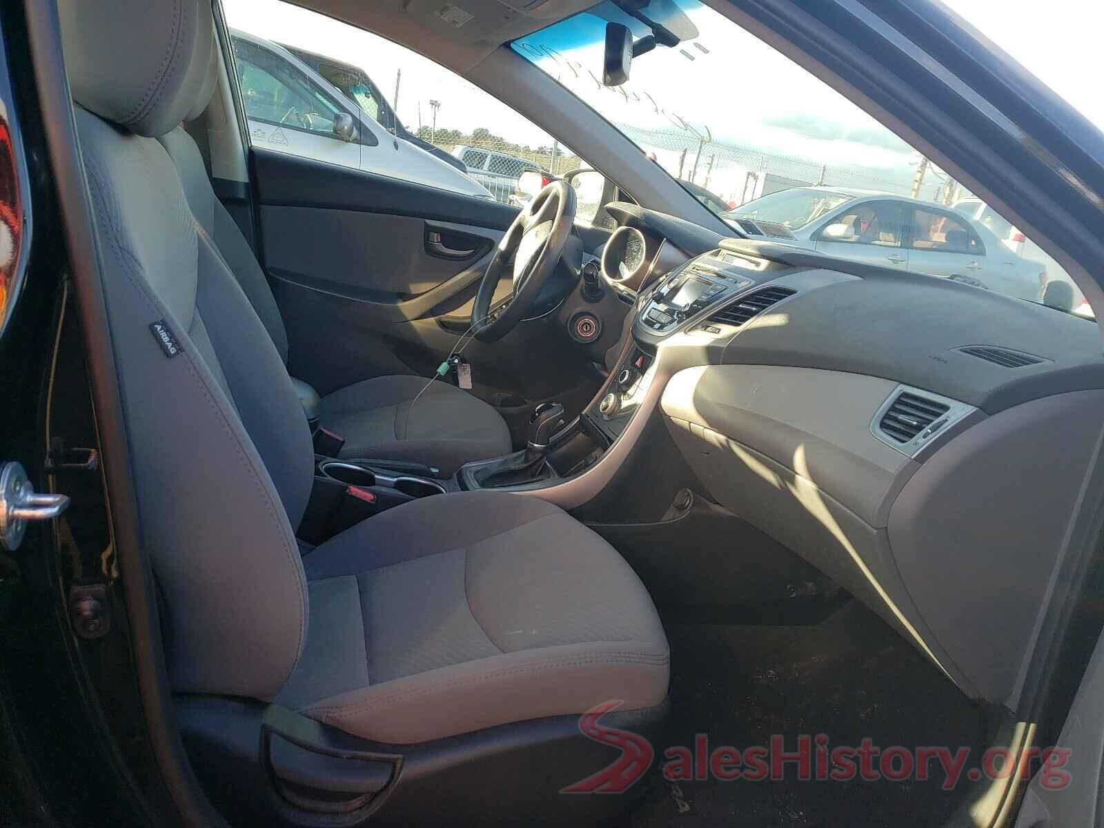 5NPDH4AE6GH683847 2016 HYUNDAI ELANTRA