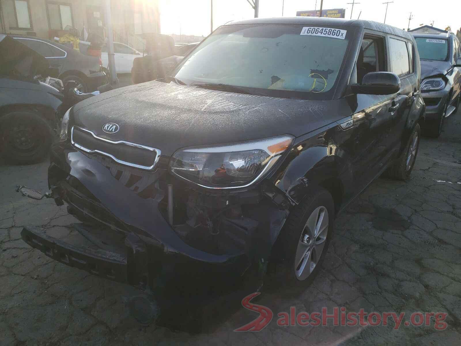 KNDJN2A21G7335044 2016 KIA SOUL