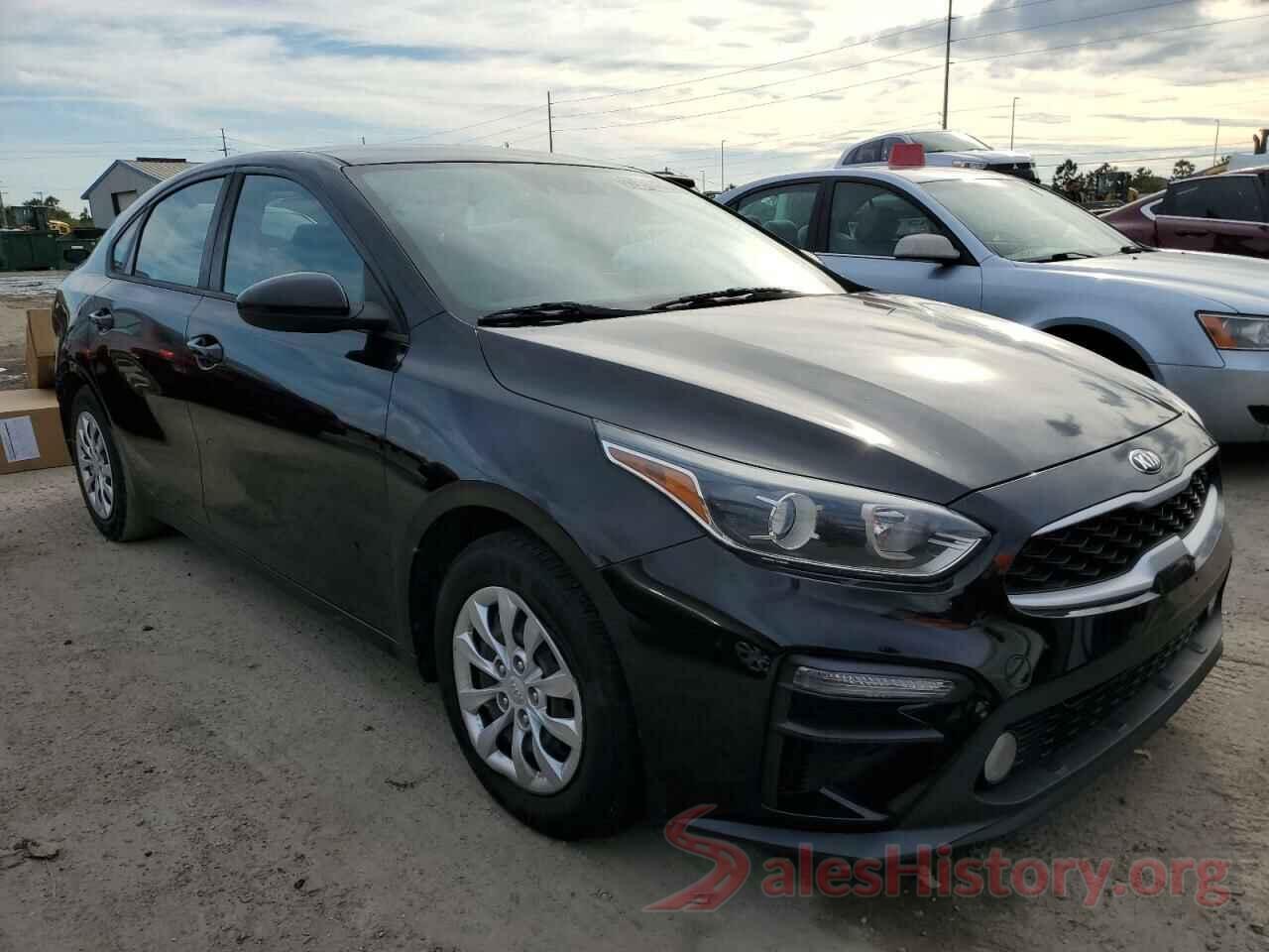 3KPF24AD0KE013631 2019 KIA FORTE