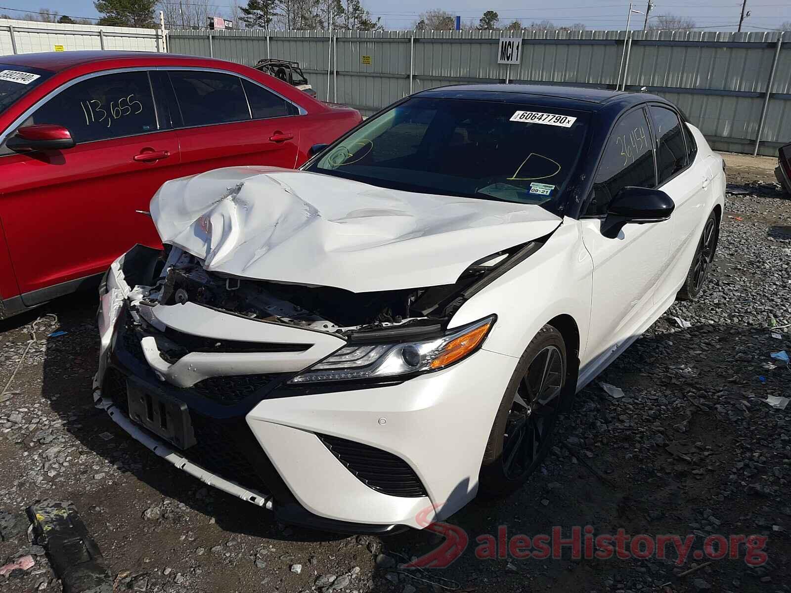 4T1BZ1HK1JU021259 2018 TOYOTA CAMRY