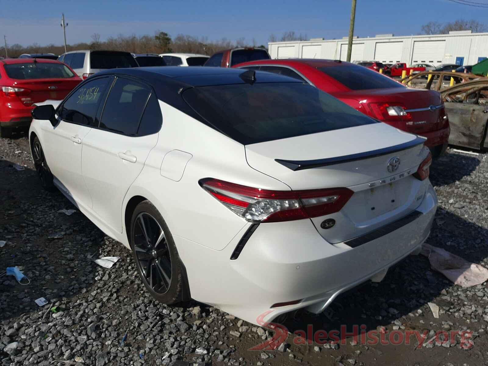 4T1BZ1HK1JU021259 2018 TOYOTA CAMRY