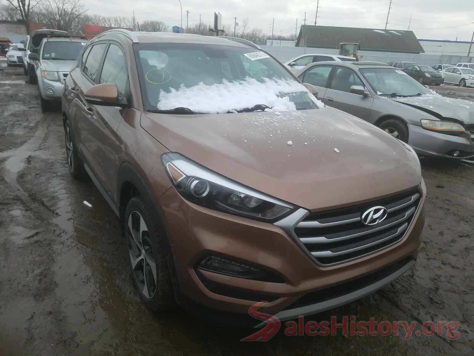 KM8J3CA26HU364694 2017 HYUNDAI TUCSON