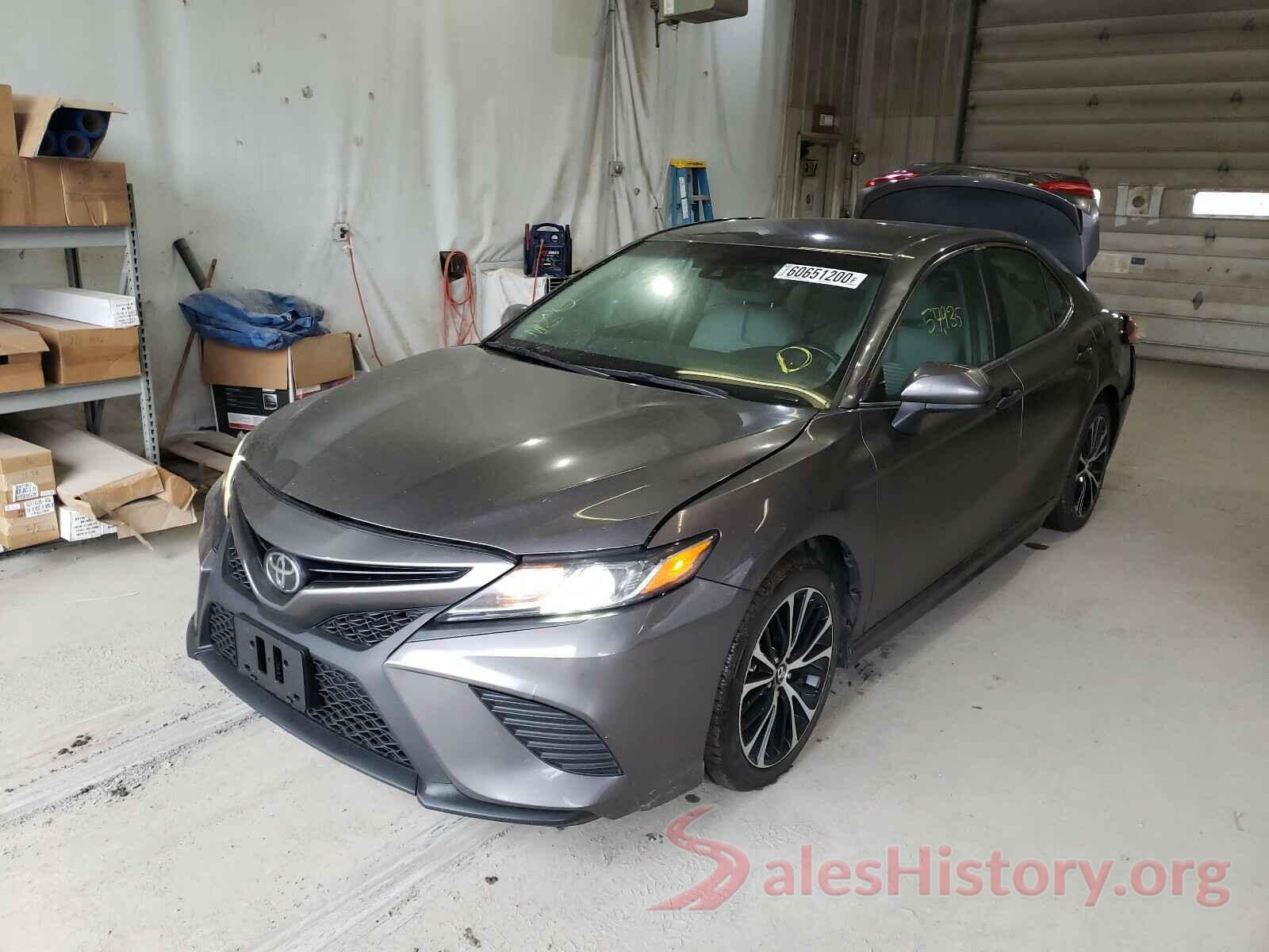 4T1B11HK4JU154203 2018 TOYOTA CAMRY