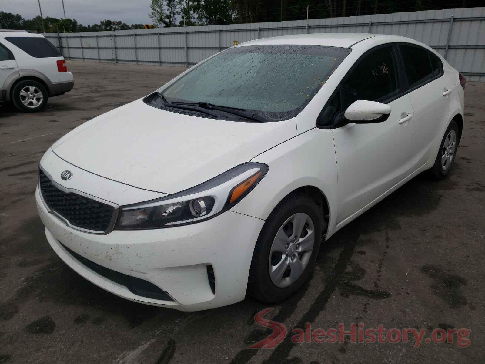 3KPFK4A76HE156246 2017 KIA FORTE