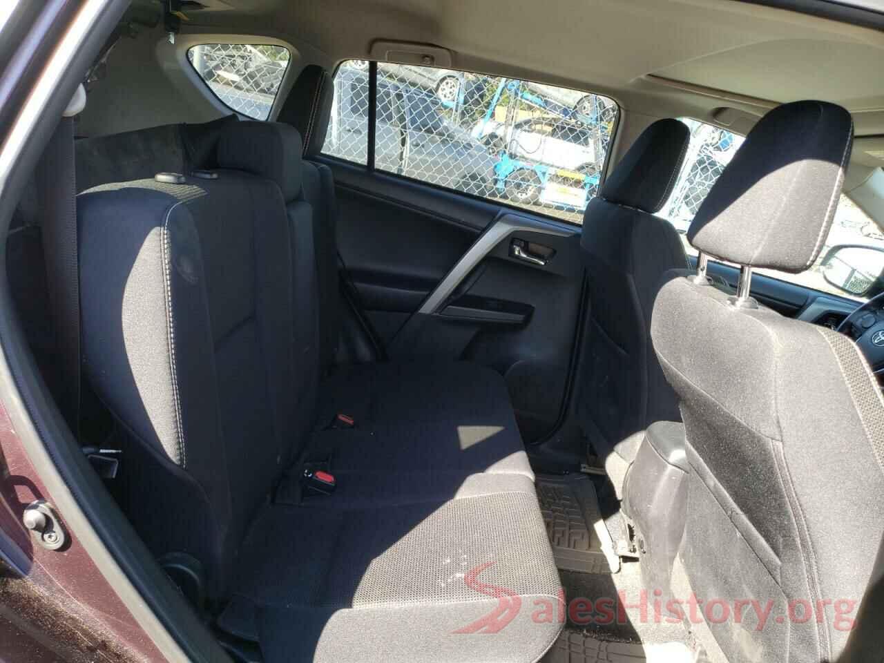 2T3RFREV4JW714757 2018 TOYOTA RAV4