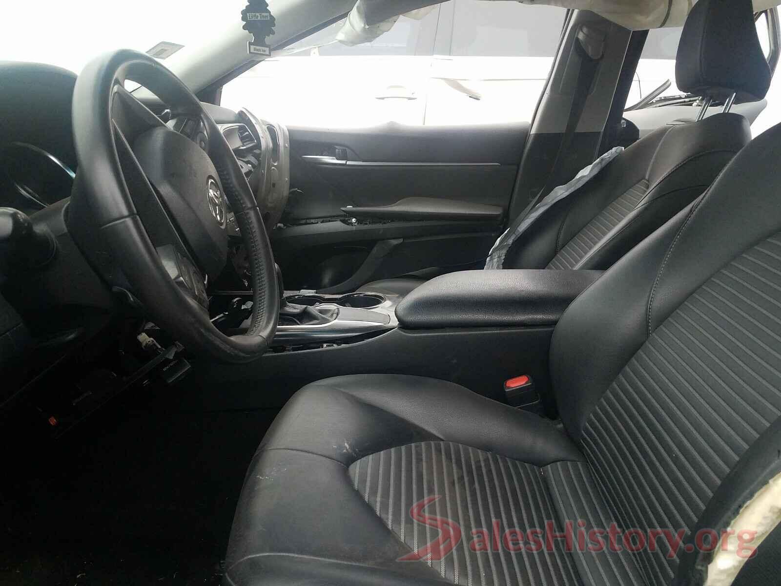 JTNB11HK3J3033295 2018 TOYOTA CAMRY