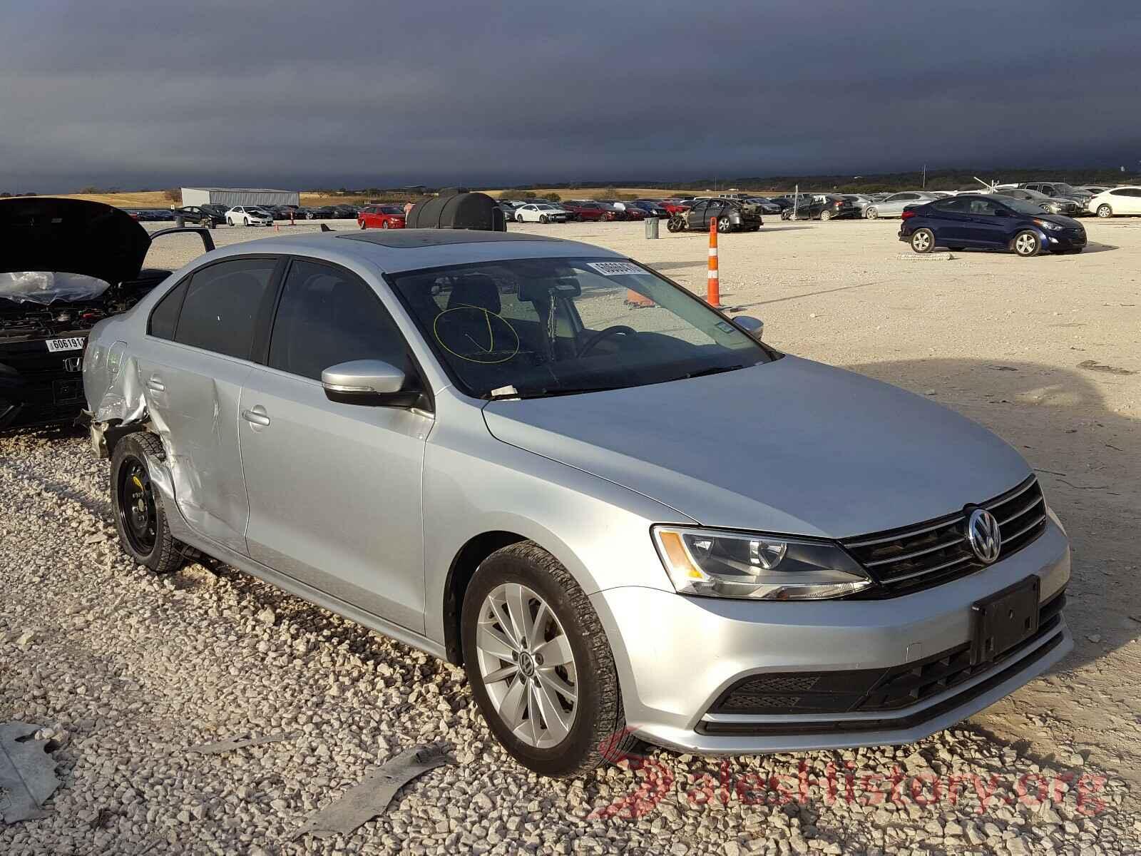 3VWD67AJ4GM312598 2016 VOLKSWAGEN JETTA