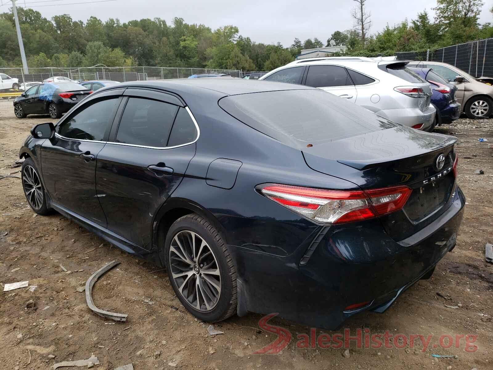 4T1B11HKXJU527048 2018 TOYOTA CAMRY