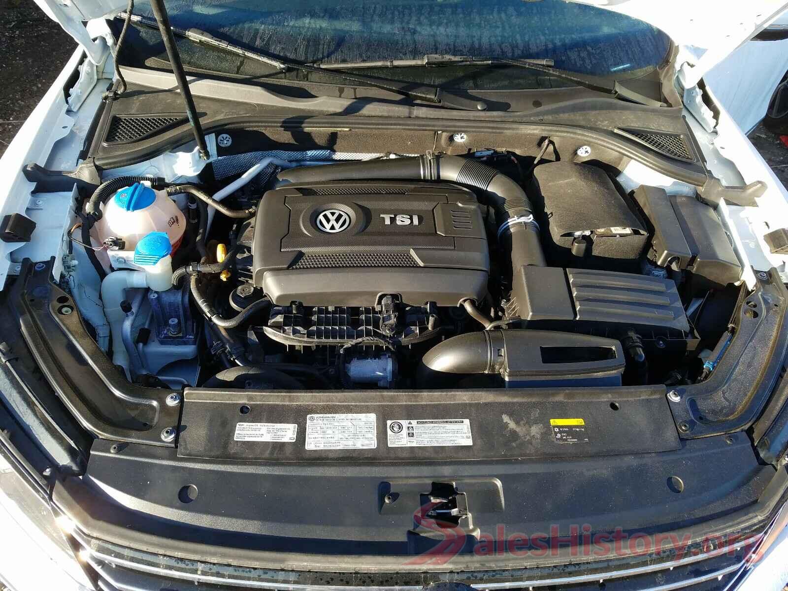 1VWAT7A35HC061901 2017 VOLKSWAGEN PASSAT