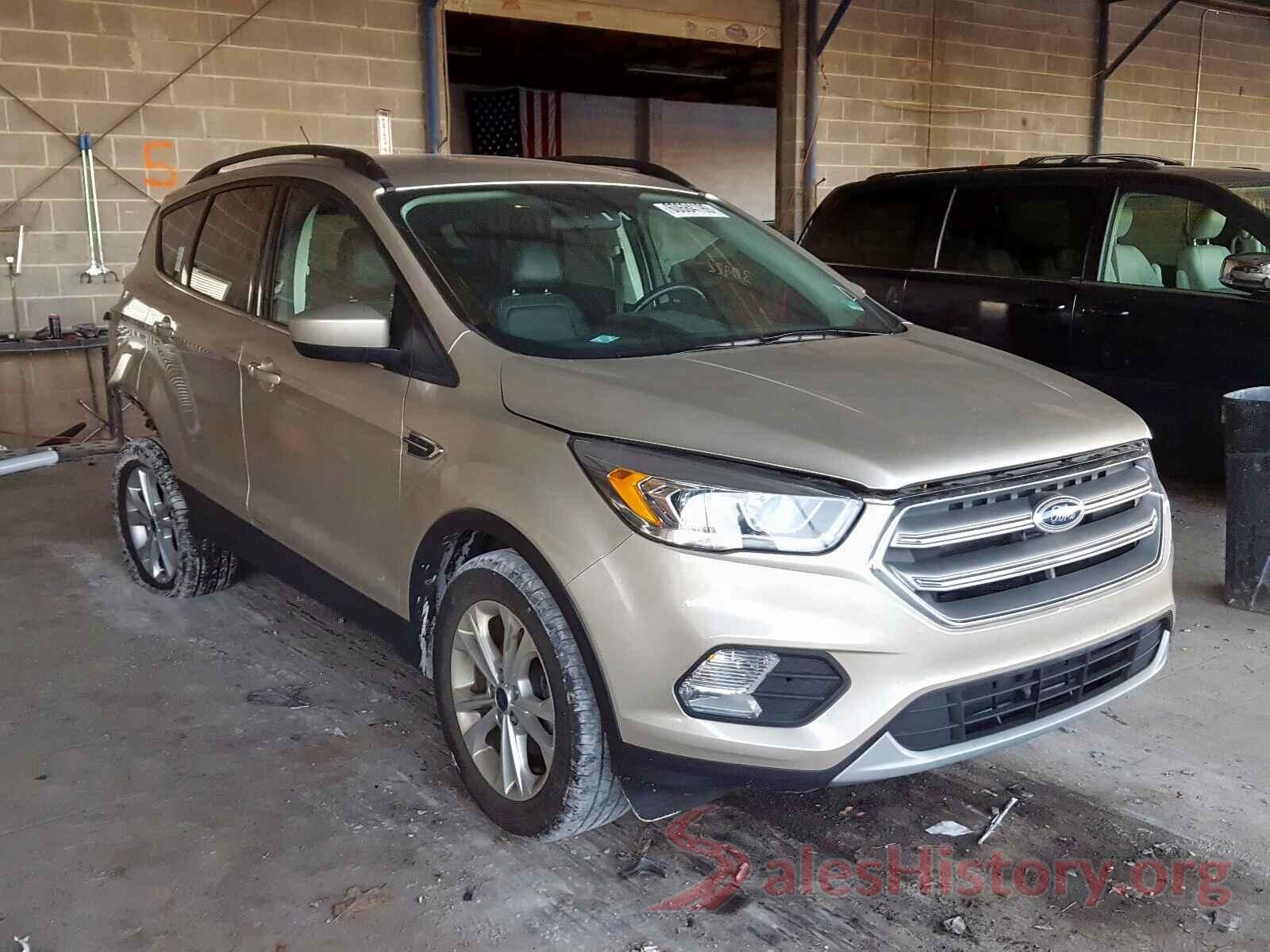 1FMCU0GD8HUC63816 2017 FORD ESCAPE SE