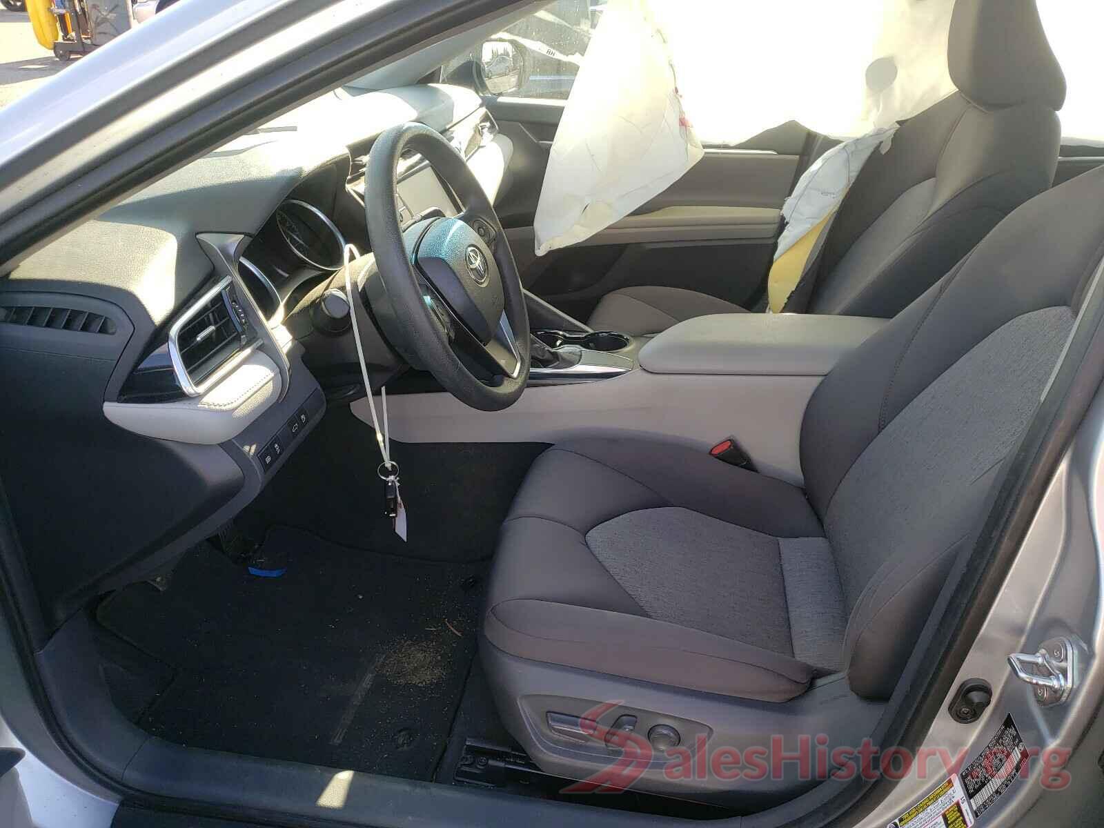 4T1B11HK7JU054080 2018 TOYOTA CAMRY