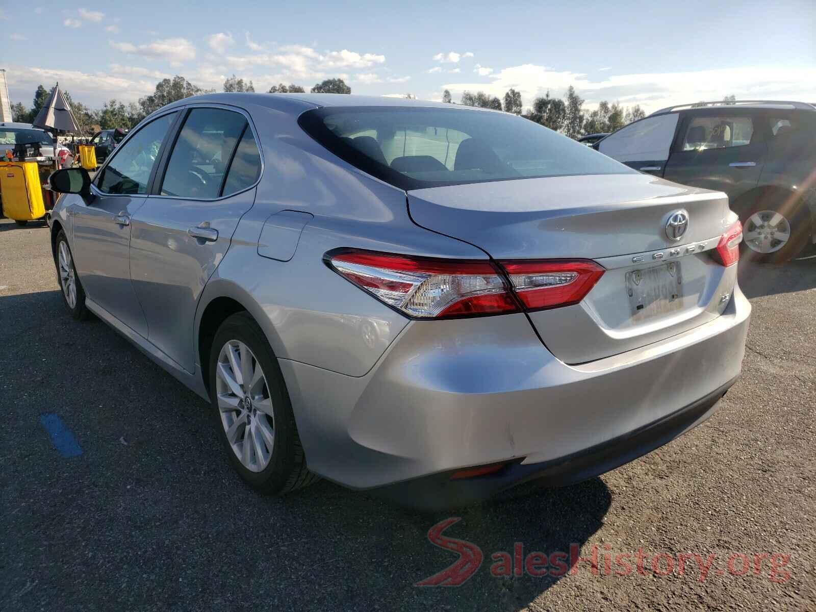 4T1B11HK7JU054080 2018 TOYOTA CAMRY