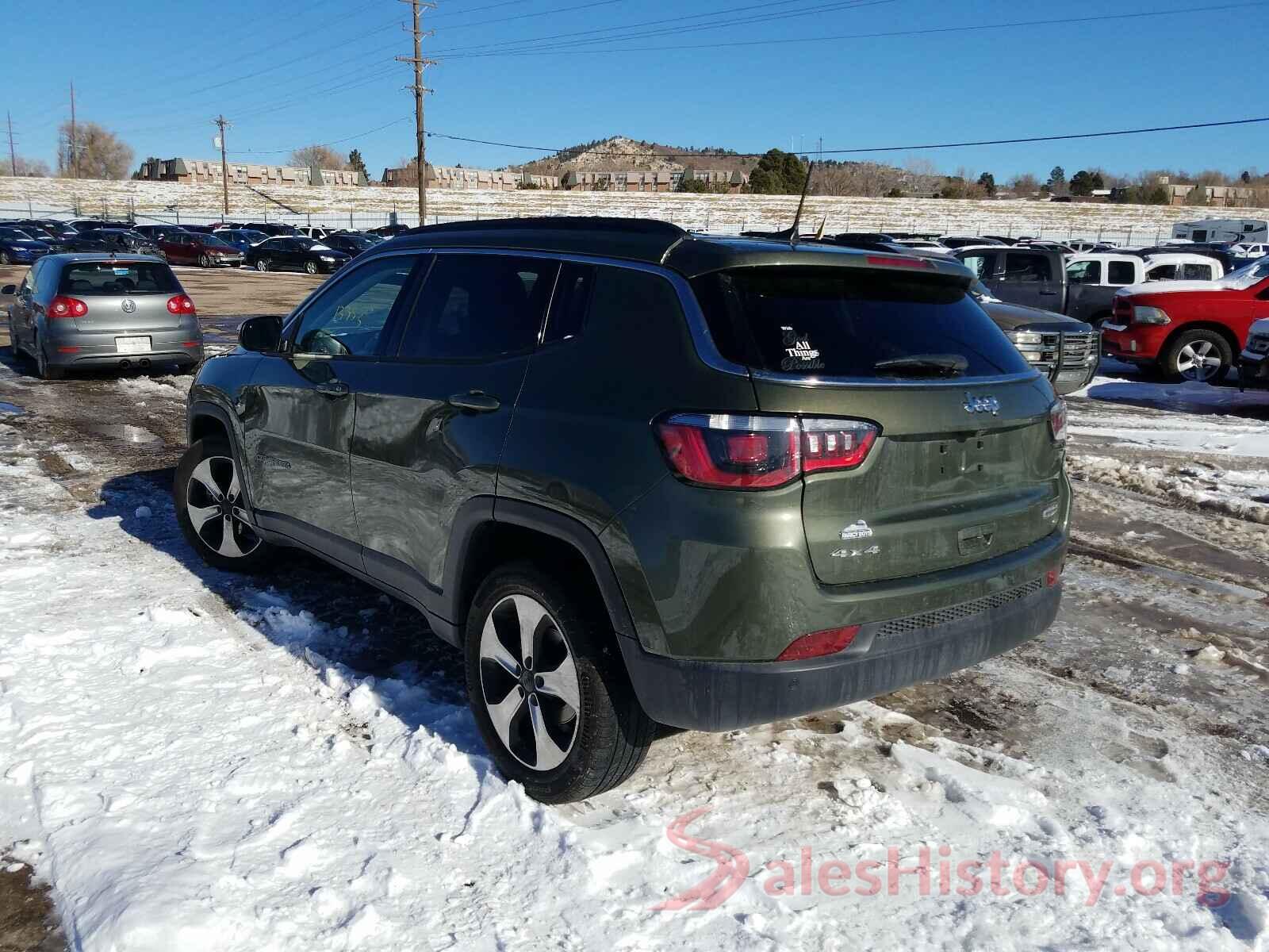 3C4NJDBB4JT104813 2018 JEEP COMPASS