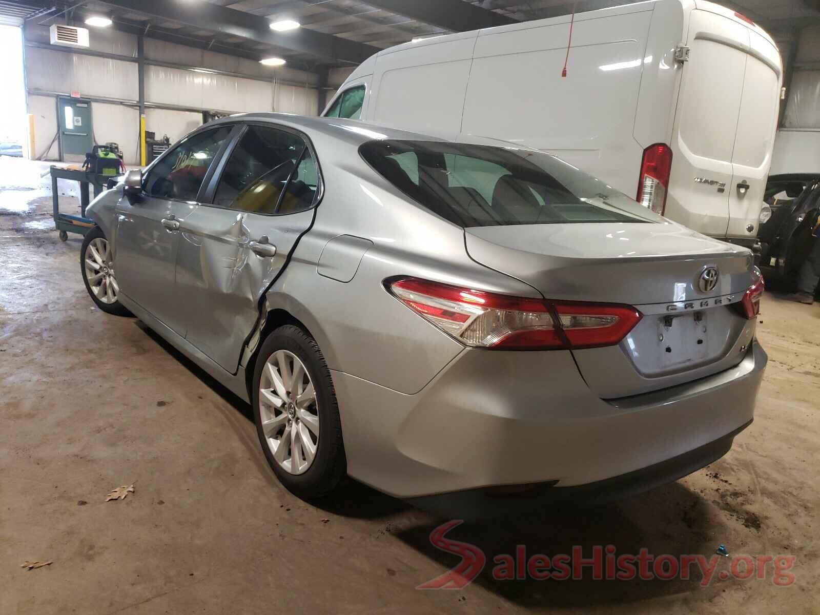 4T1B11HKXJU070323 2018 TOYOTA CAMRY