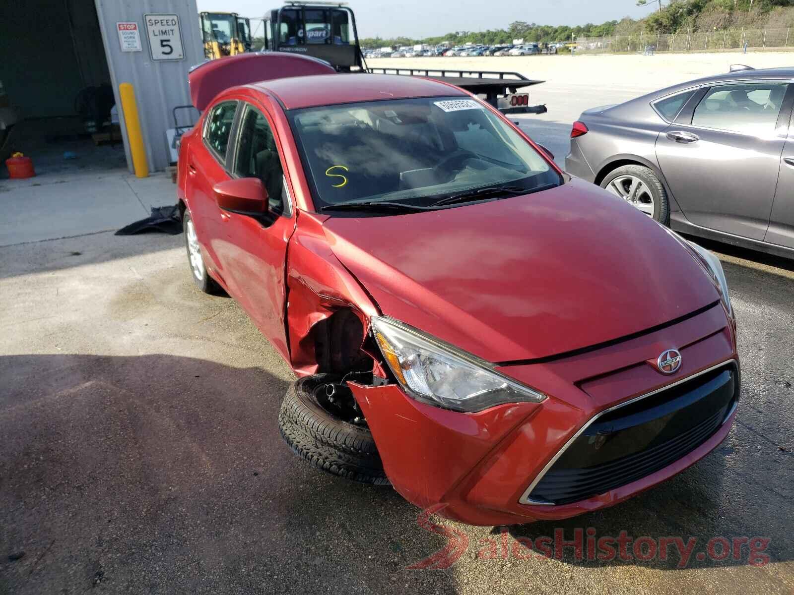 3MYDLBZV6GY135570 2016 TOYOTA SCION