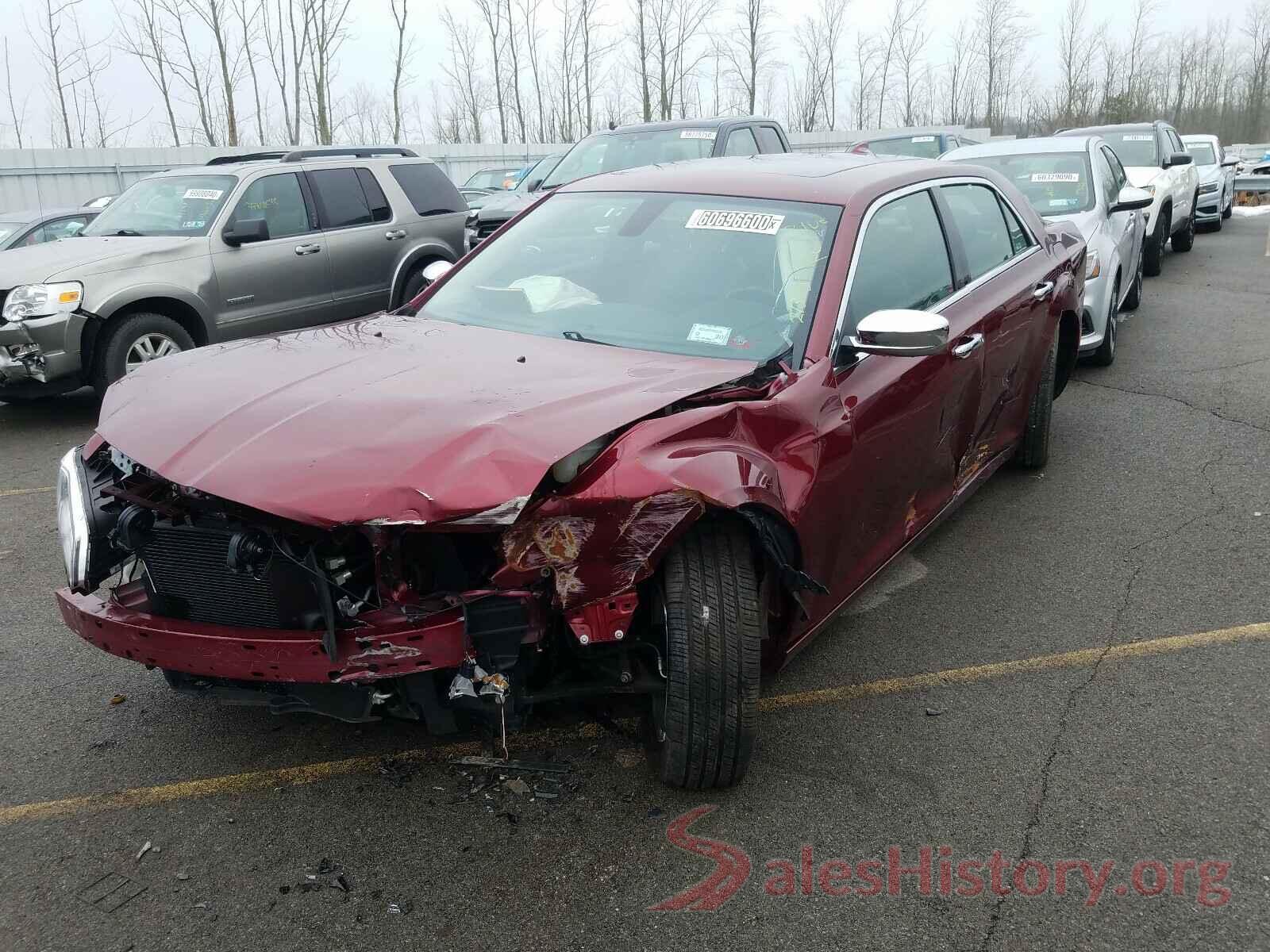 2C3CCAKG3KH577936 2019 CHRYSLER 300