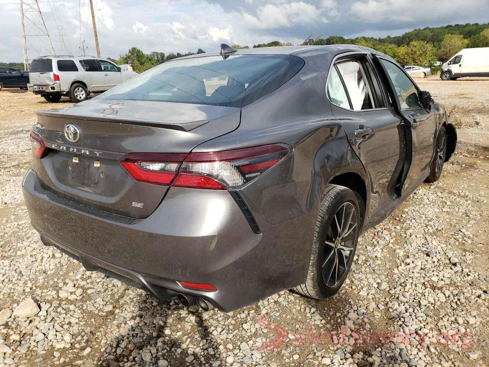 4T1G11AKXMU573399 2021 TOYOTA CAMRY