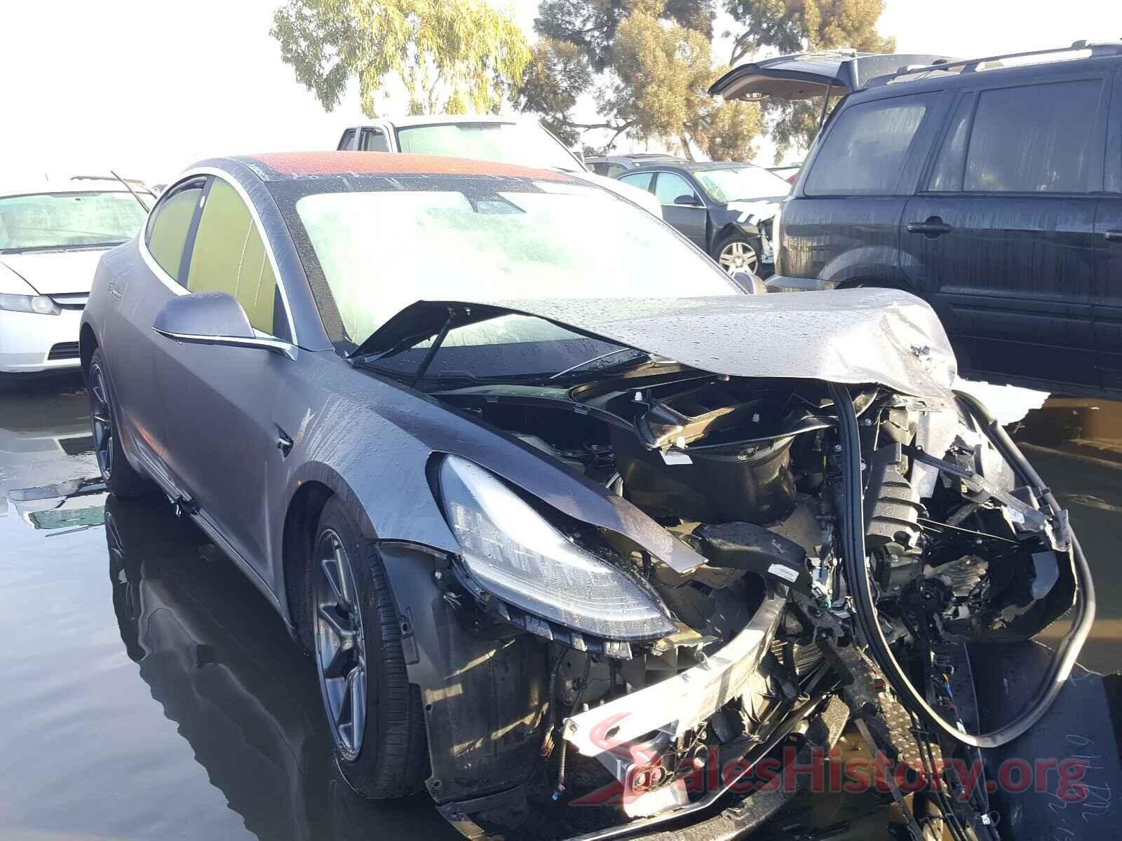 5YJ3E1EB9JF186252 2018 TESLA MODEL 3