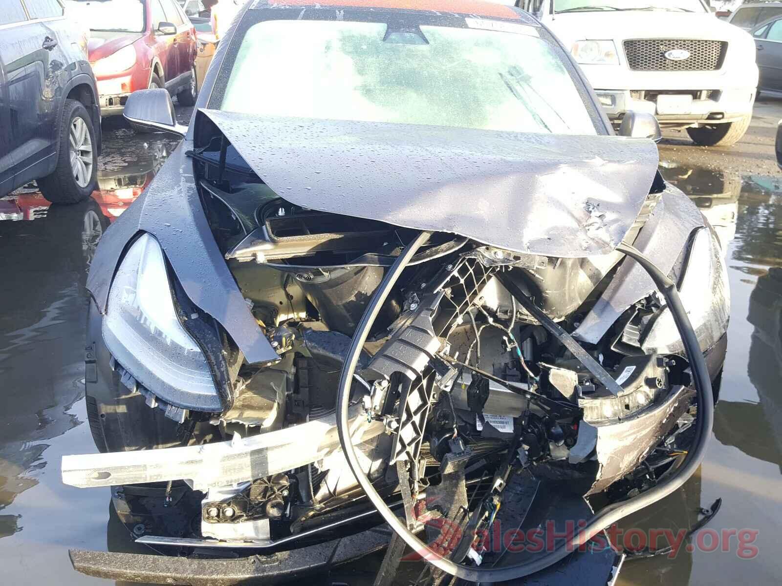 5YJ3E1EB9JF186252 2018 TESLA MODEL 3