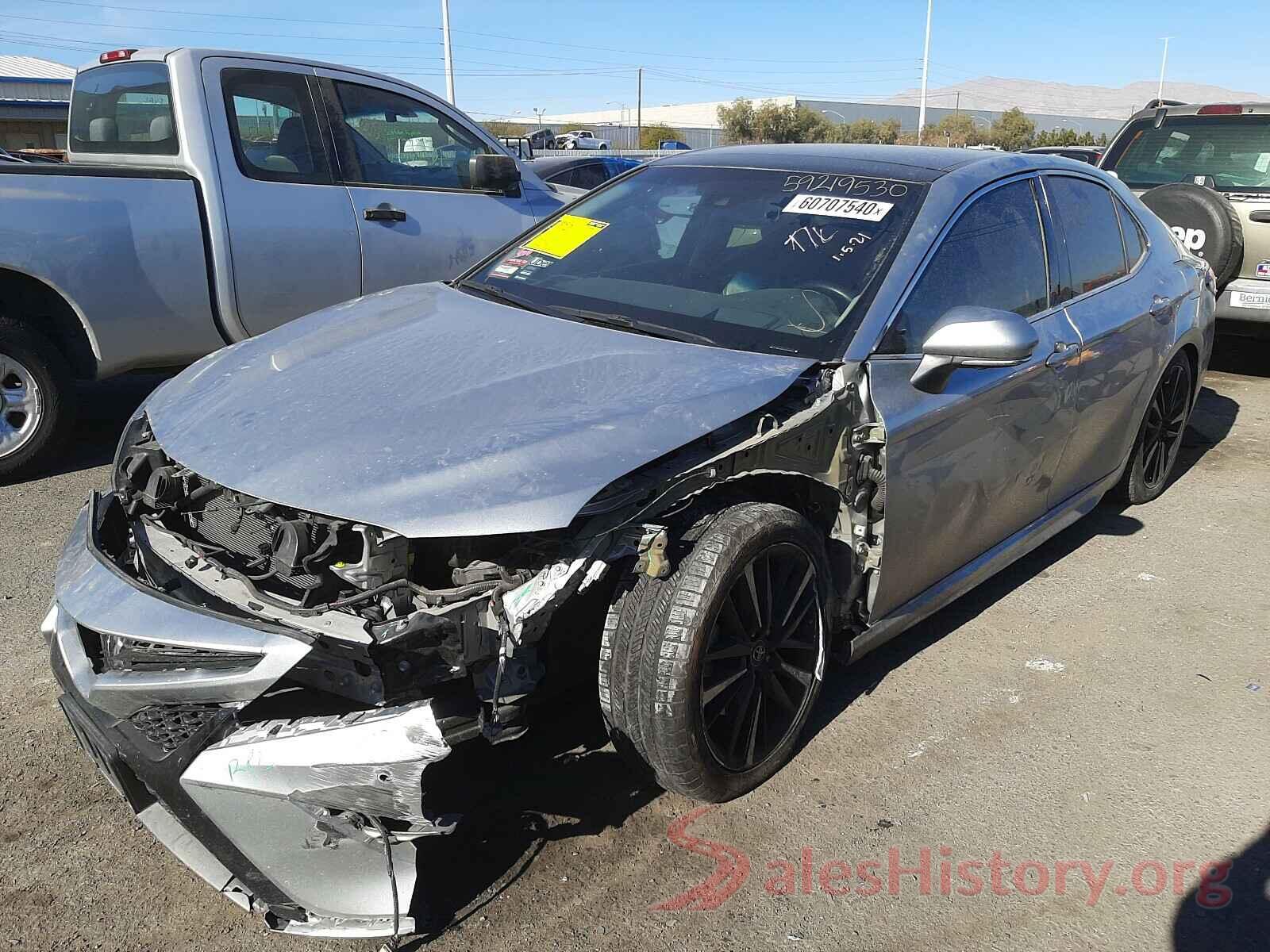 4T1B61HK3JU039741 2018 TOYOTA CAMRY