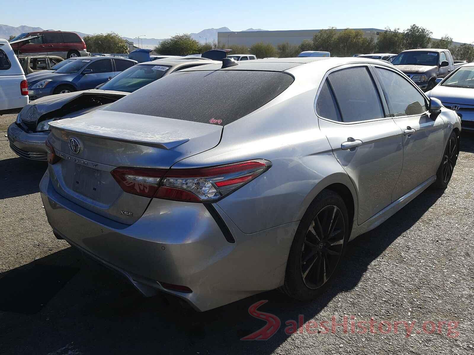 4T1B61HK3JU039741 2018 TOYOTA CAMRY