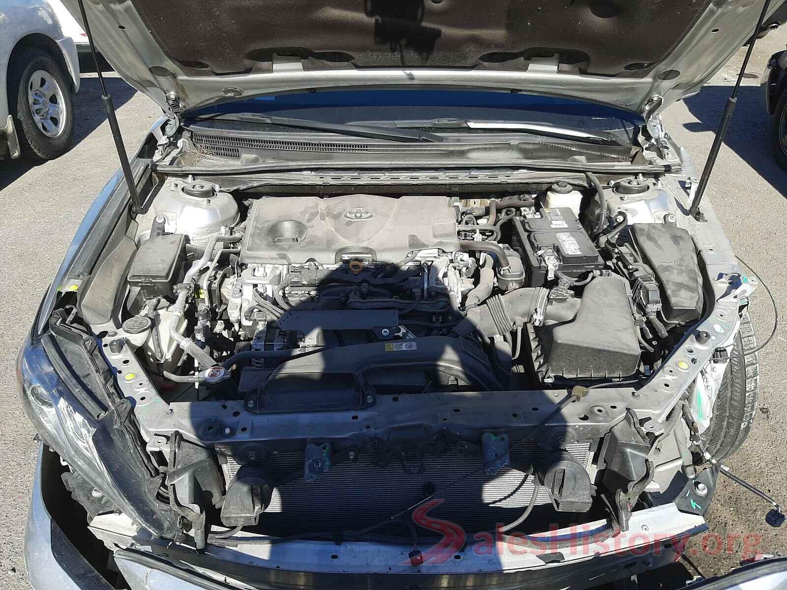 4T1B61HK3JU039741 2018 TOYOTA CAMRY